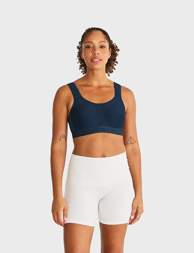 Swegmark - KIMBERLY ICONIC SPORT BRA MOULDED CUPS - sport bh:ar - dress blue - 0