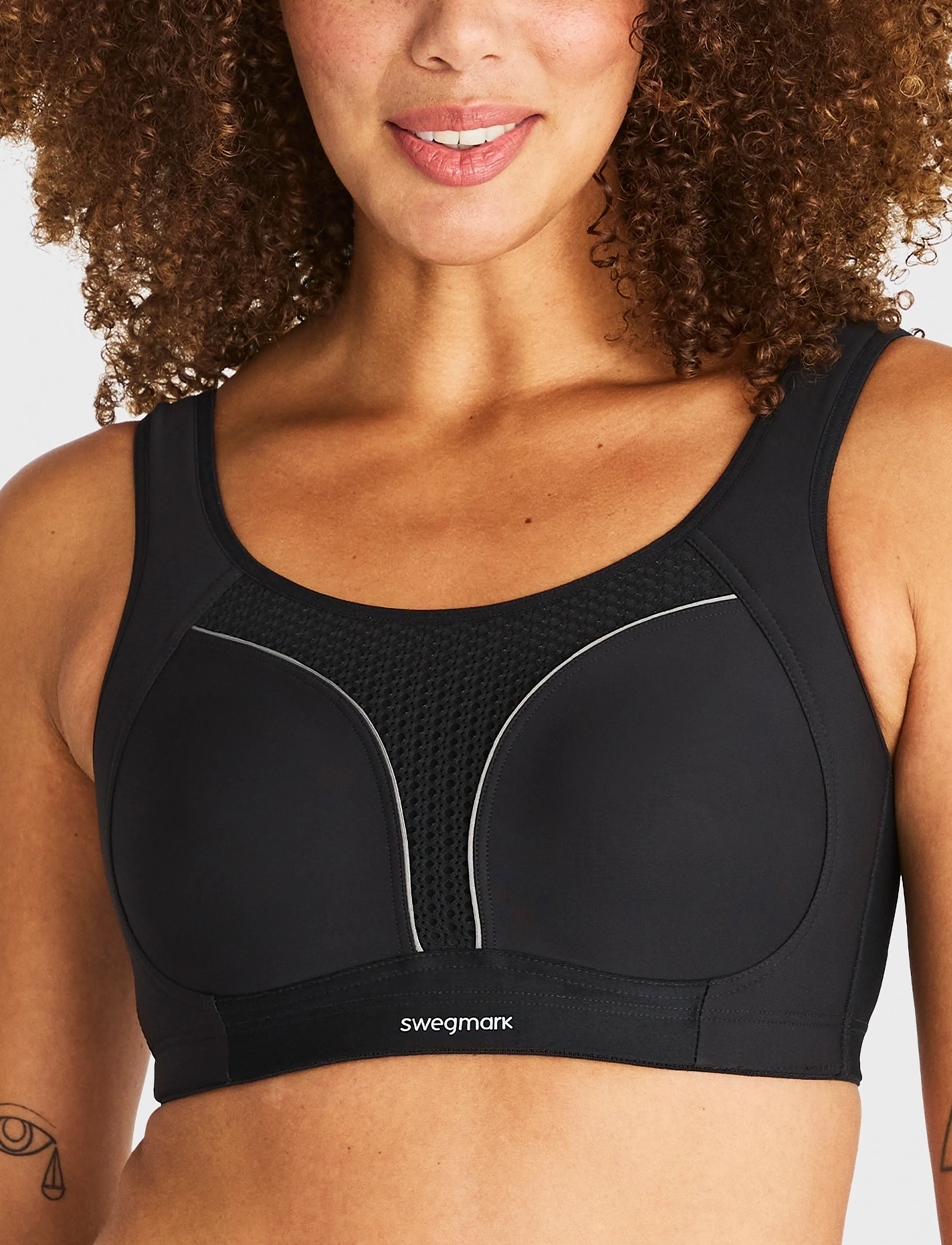 Swegmark Dynamic Intense Sport Bra Moulded Cups, F x 75, Clothing, Schwarz - Bras All, Frauen