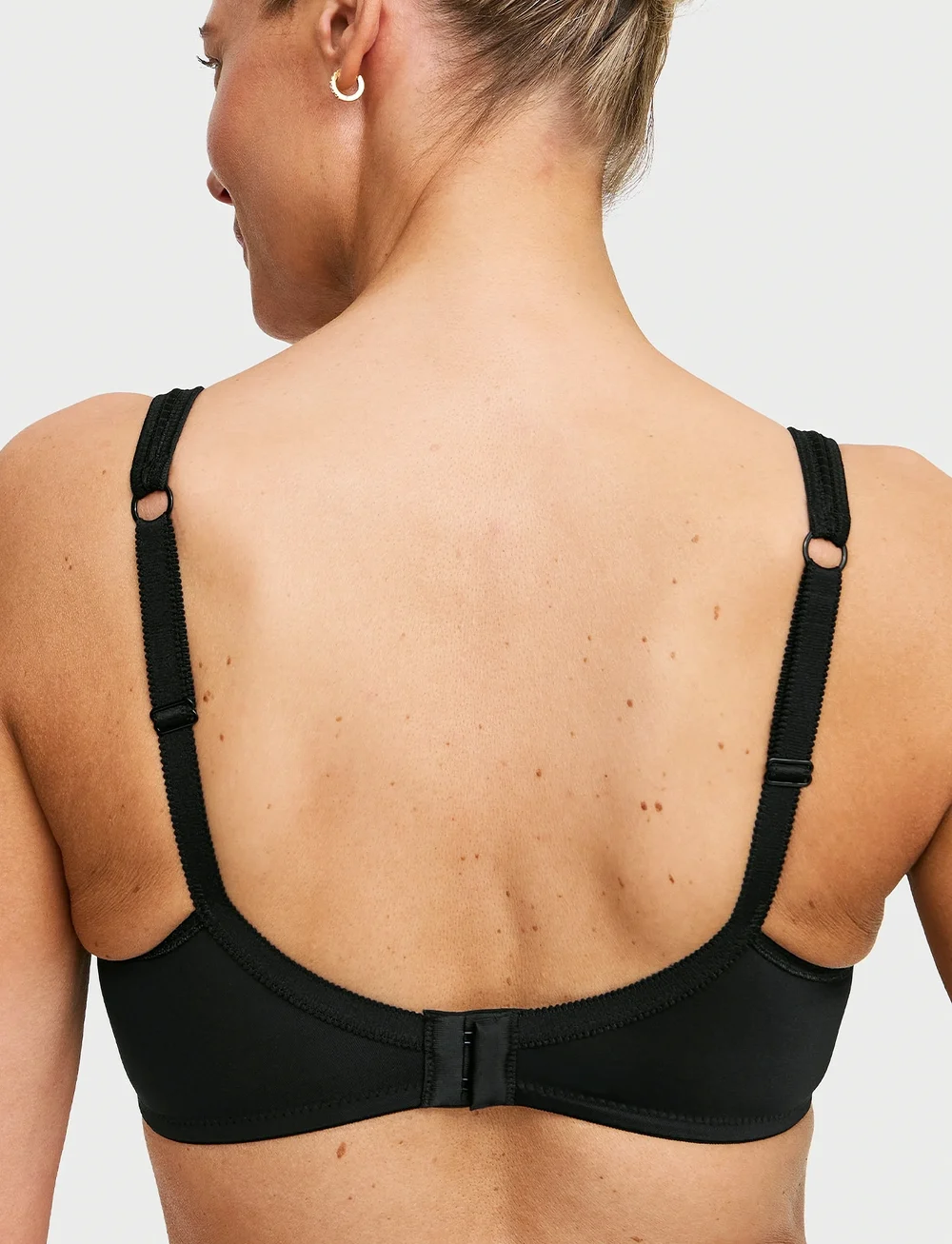 Swegmark - Smooth line padded wired bra White - bügellose bhs - black - 3