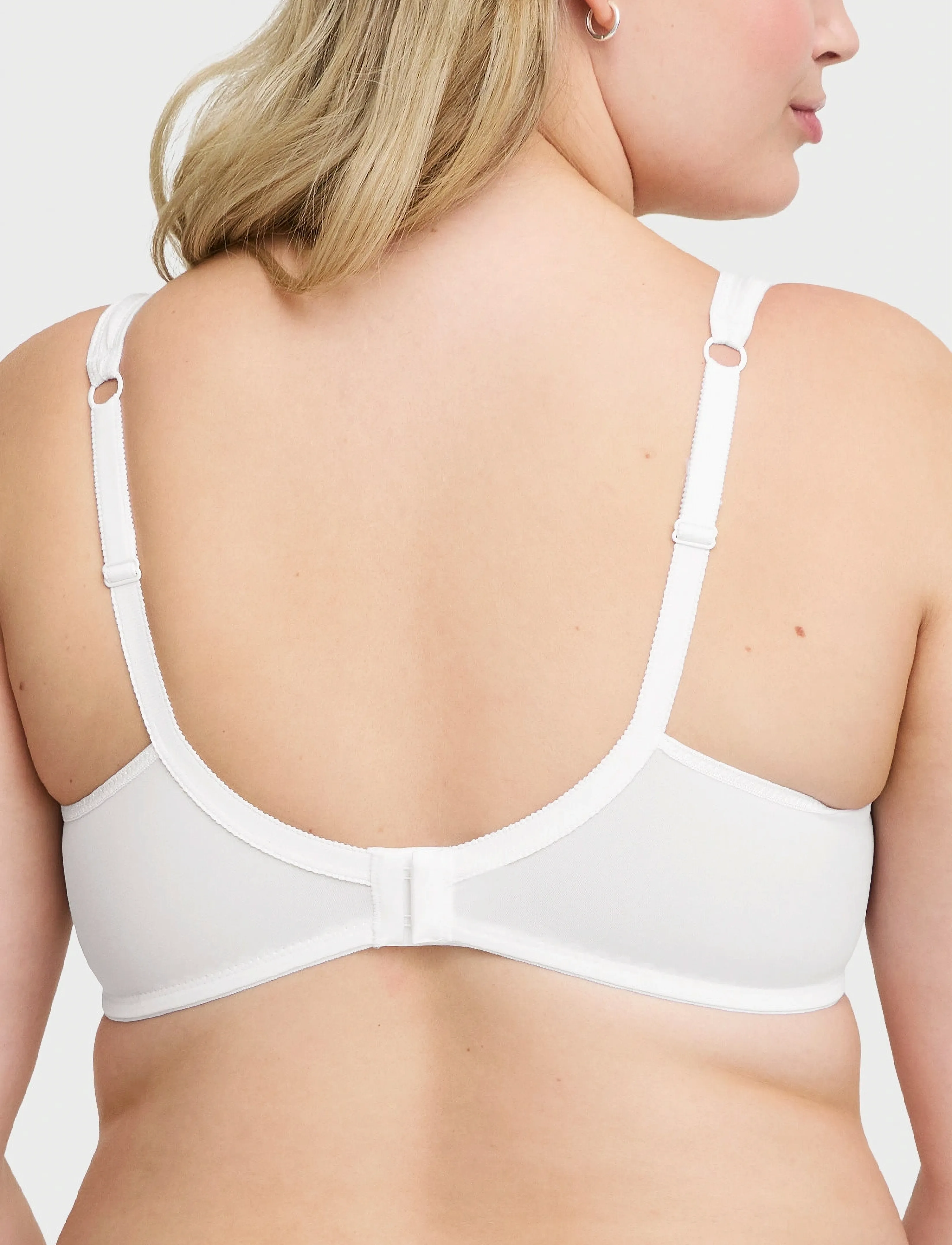 Swegmark - Smooth line padded wired bra White - wired bras - white - 3