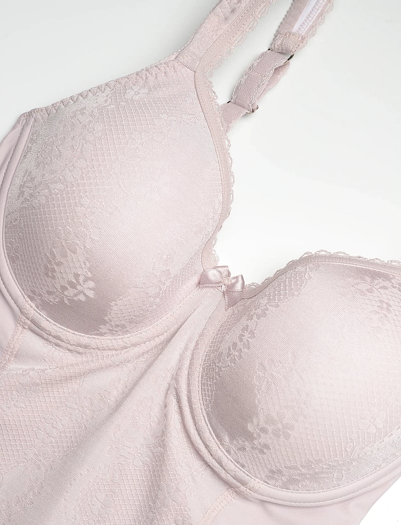 Swegmark - Shaping Wire top Padded cups - die niedrigsten preise - syren - 2