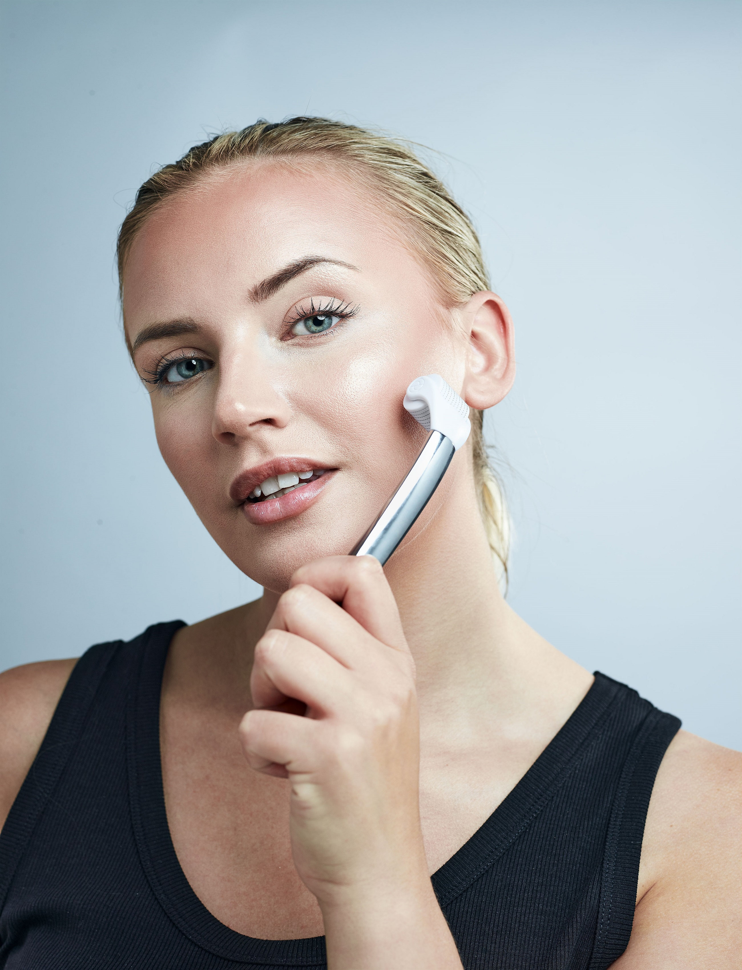 Swiss Clinic - Skin Roller - gua sha & ansiktsroller - natural - 2