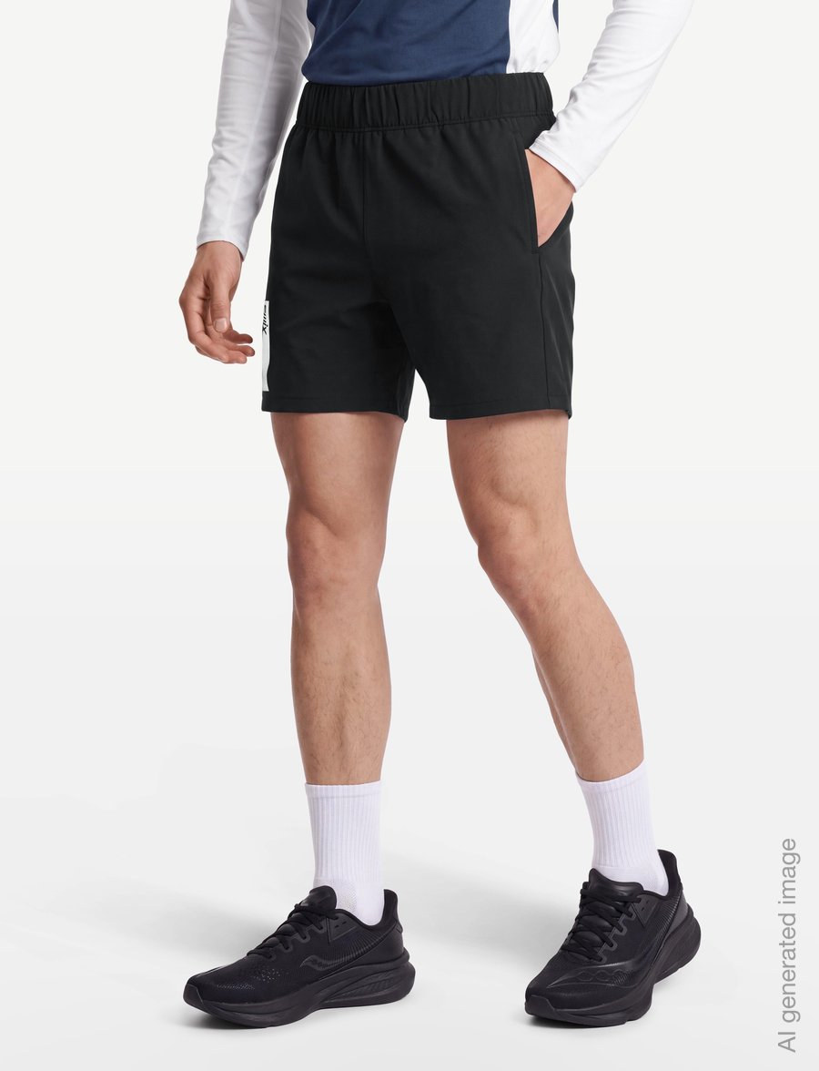 Swix - Roadline Light Shorts M - lühikesed jooksupüksid - 10000-black - 3