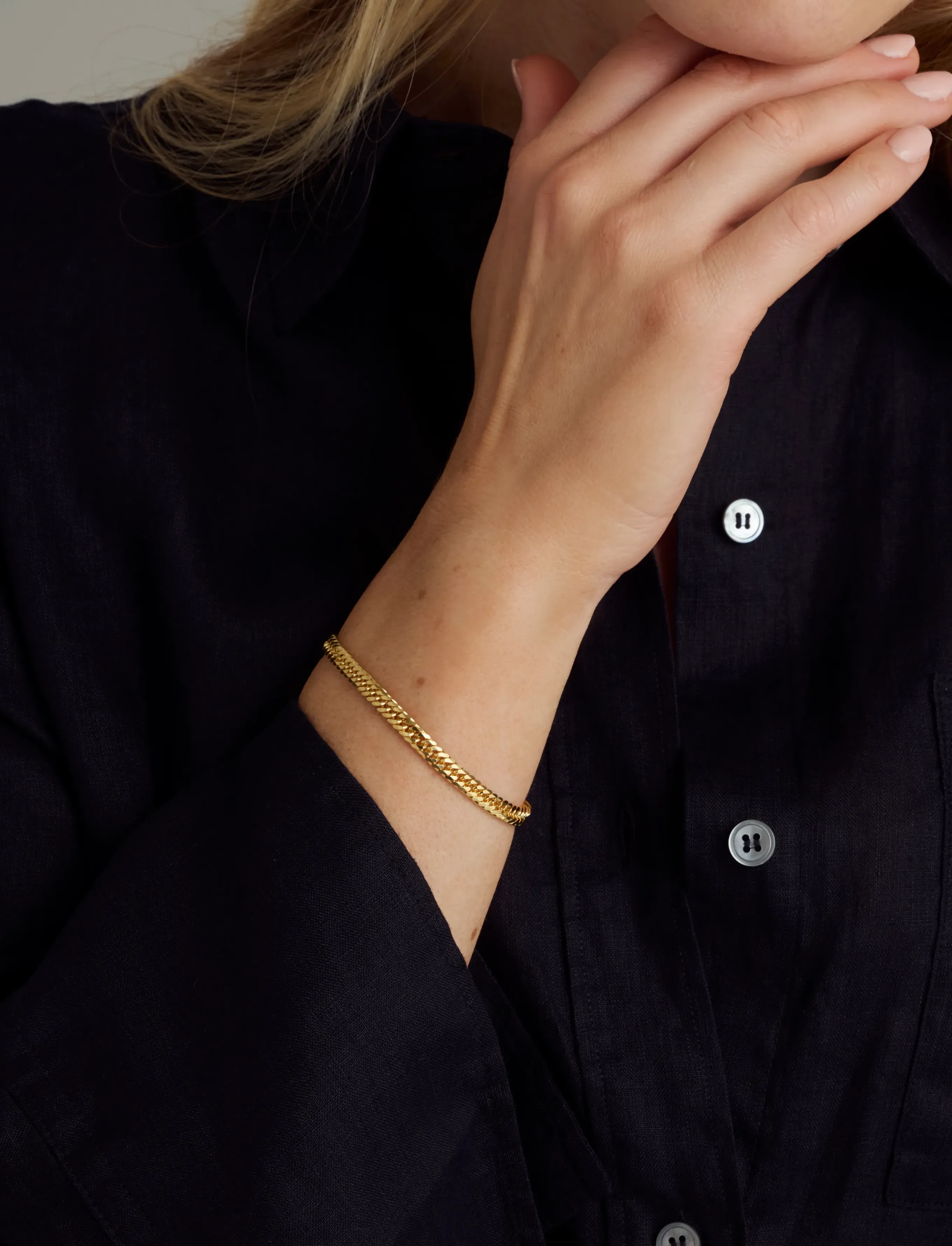 Syster P - Alyssa Bracelet Gold - chain bracelets - gold - 2