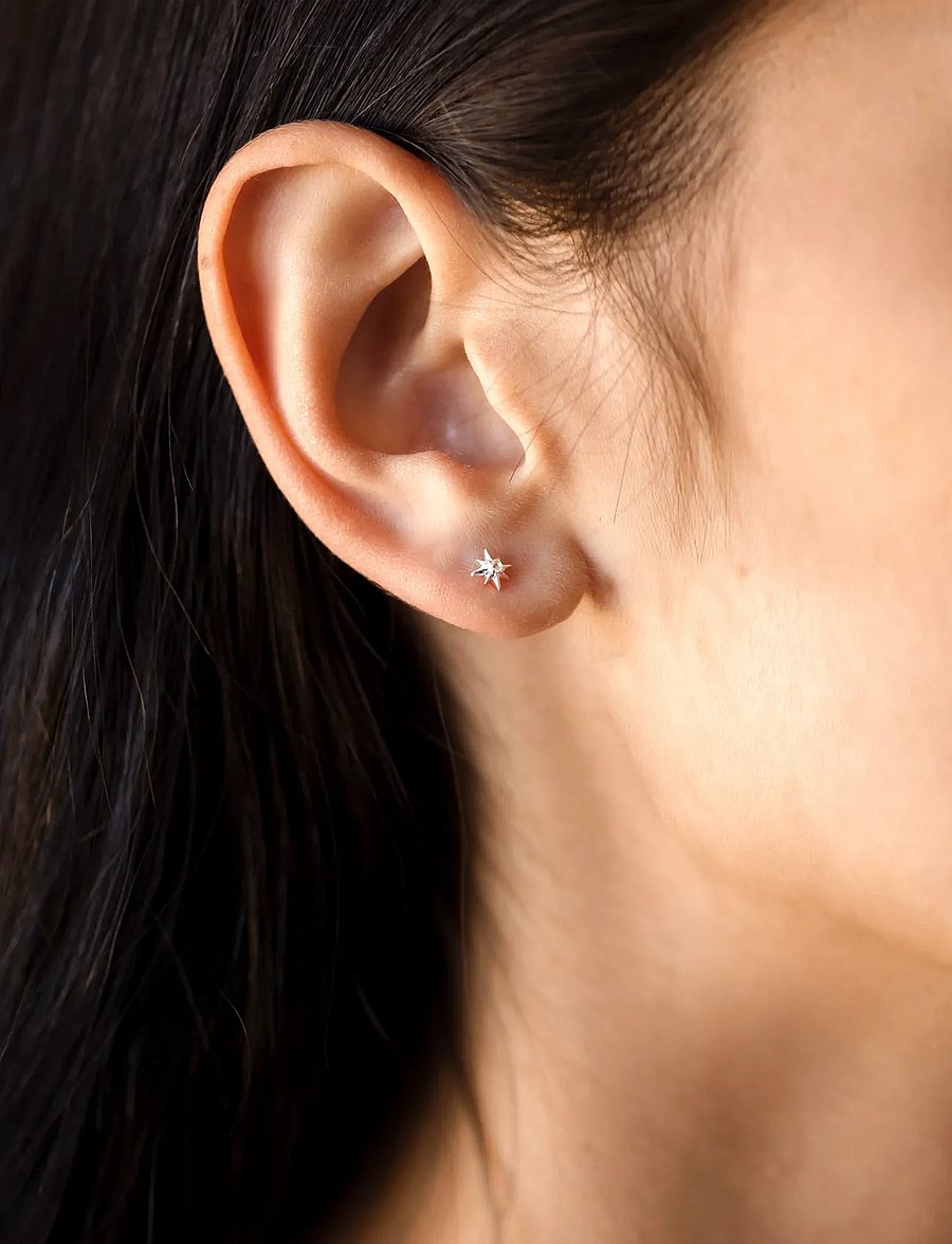 Syster P - North Star Stud Earrings Silver - neet-kõrvarõngad - silver - 0