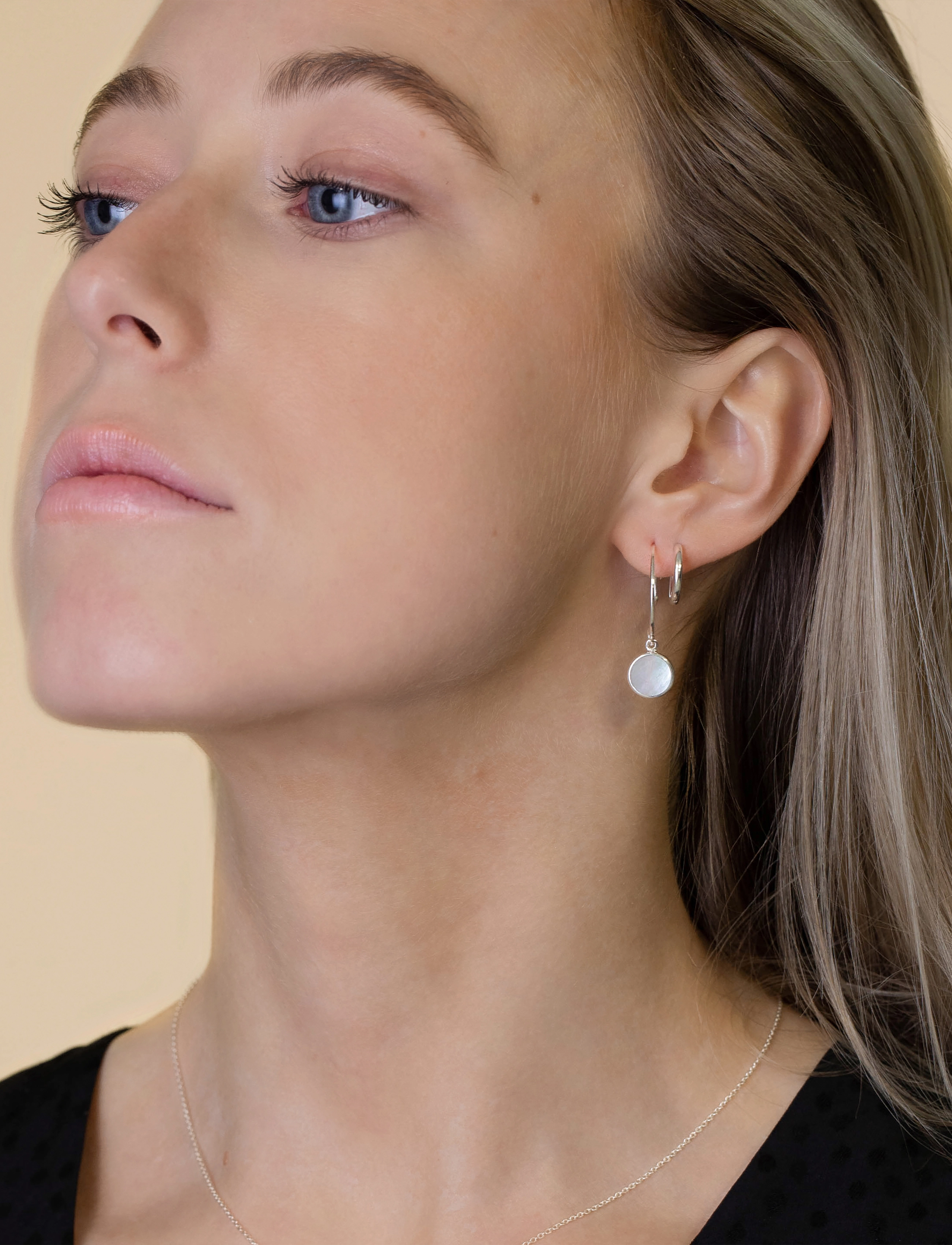 Syster P - Minimalistica Mother Earrings Silver - silver - 1