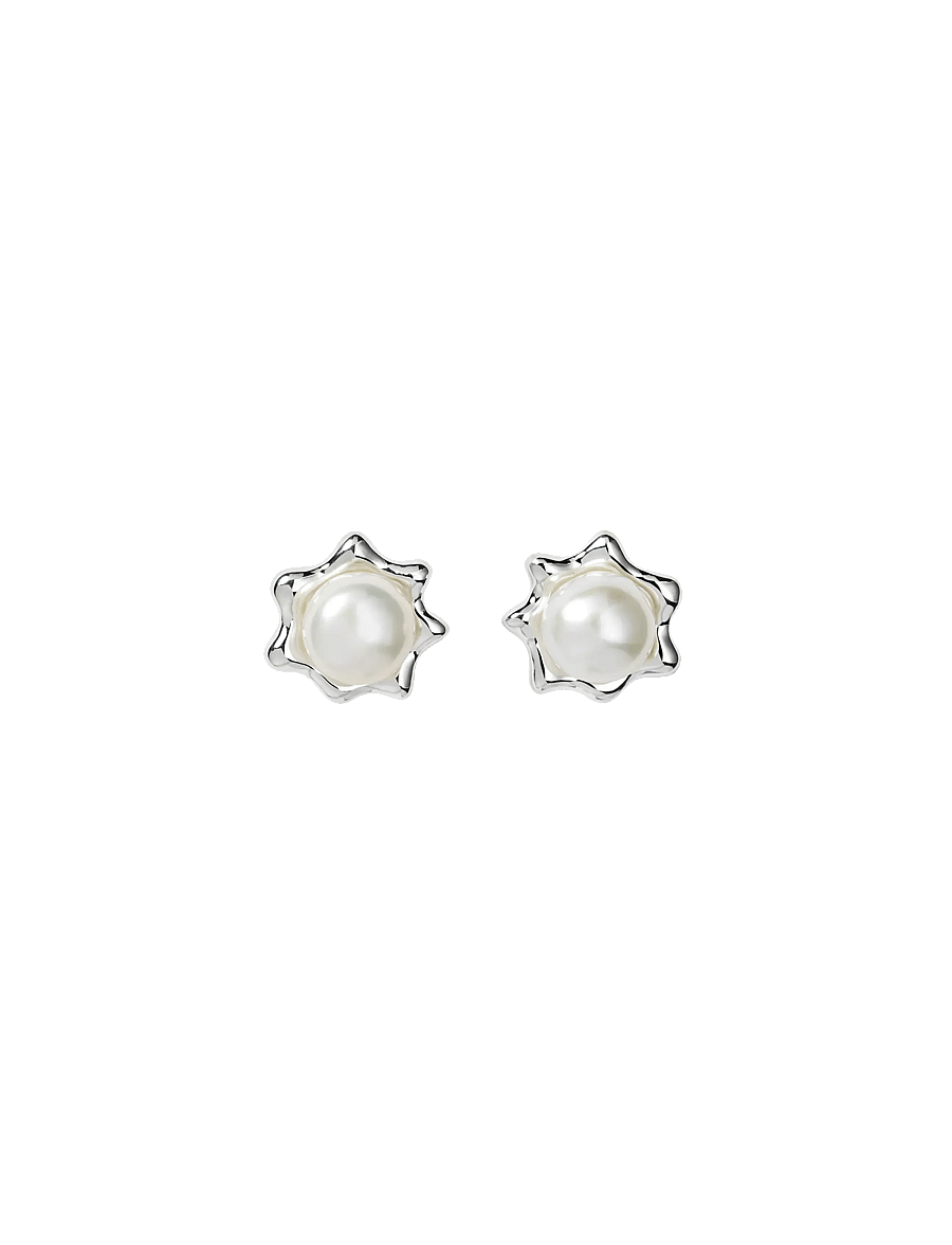 Syster P - Florentina Pearl Studs Silver - kolczyki z pereł - silver - 4