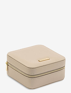 Jewelry Case Small, Syster P