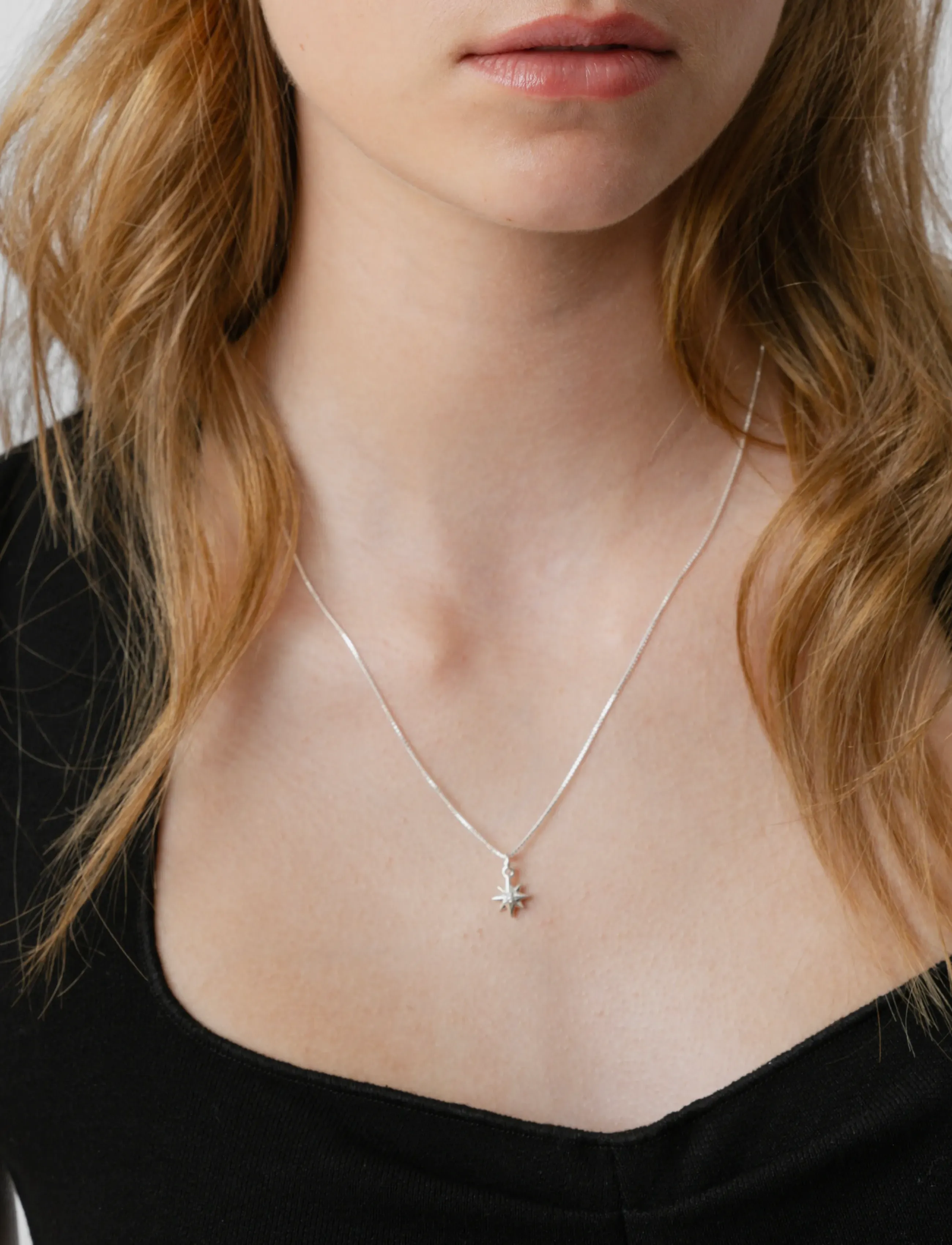 Syster P - Beloved Compass Star Pendant Silver - pendants - silver - 0