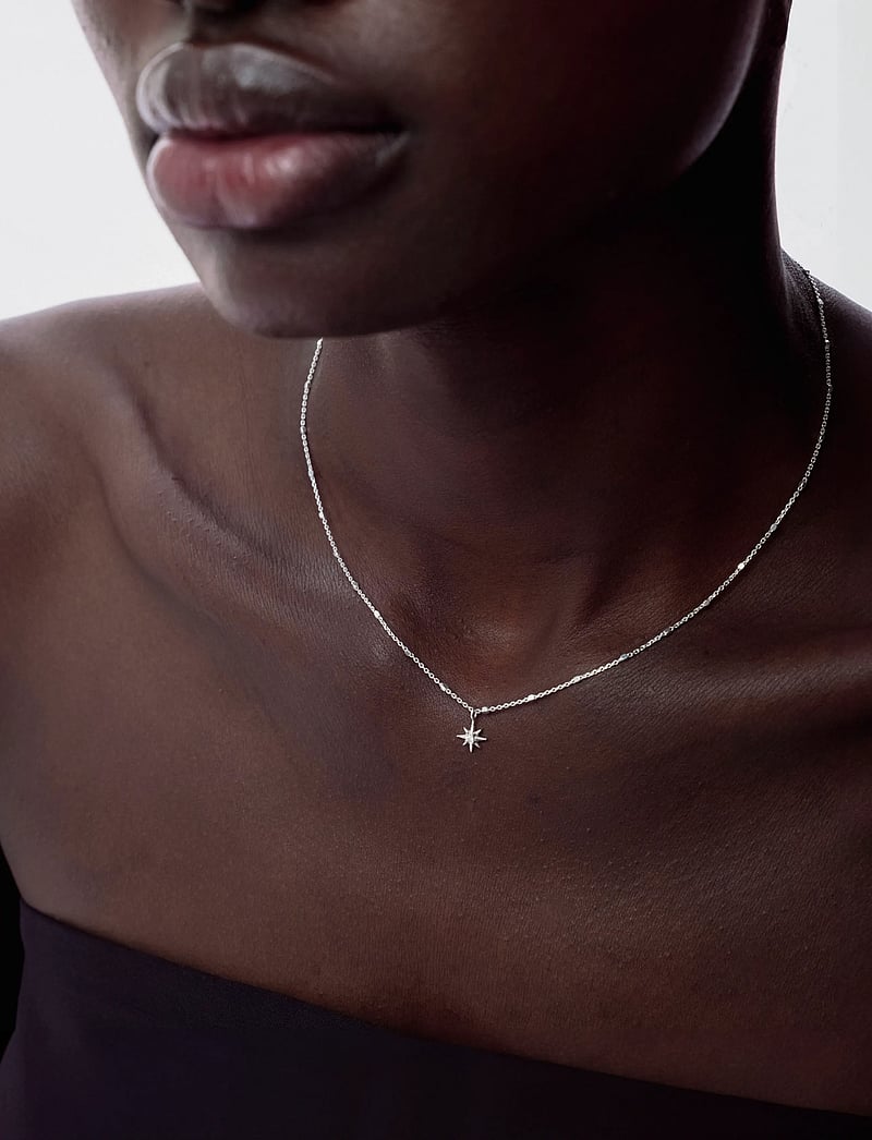 Syster P - North Star Necklace Silver - halsband med hänge - silver - 0