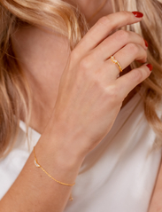 Syster P - Theodora Ring Gold White - hringir - gold - 0