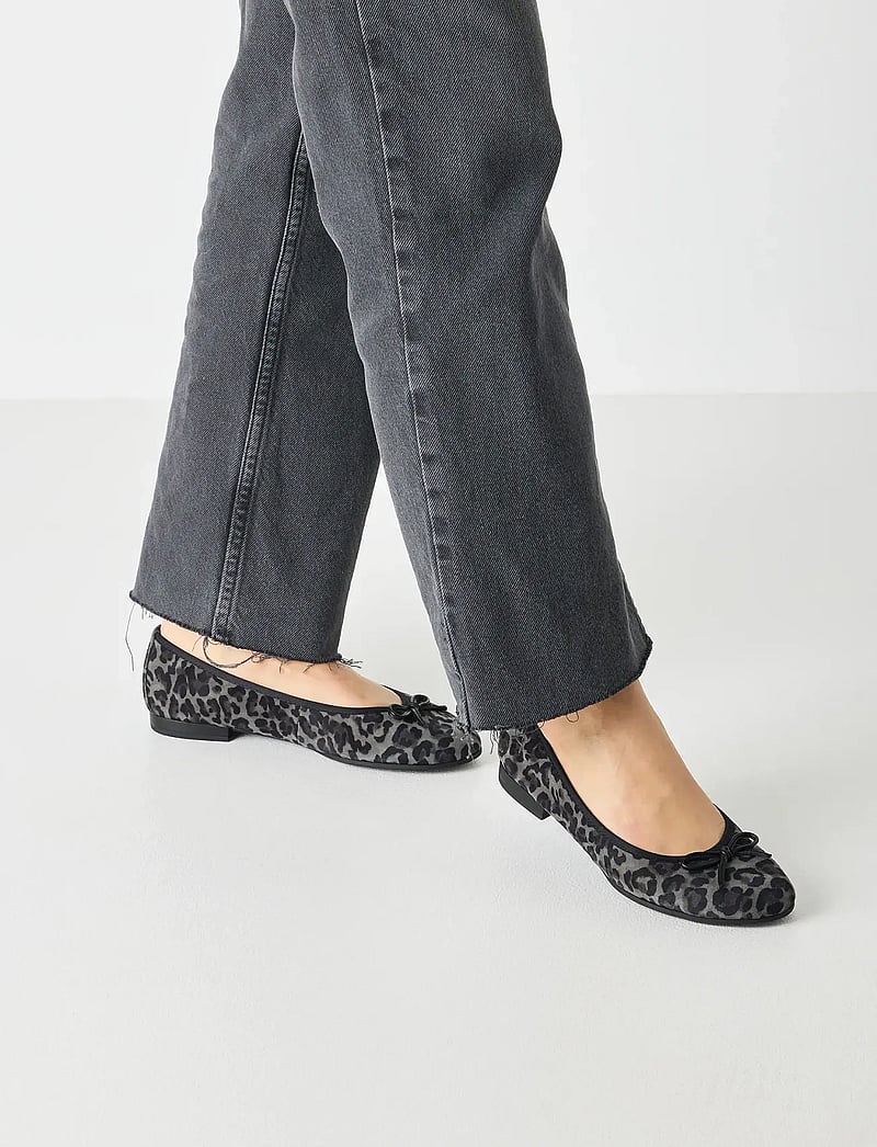 Tamaris - Woms Ballerina - konfirmationstøj - mocca leopard - 0