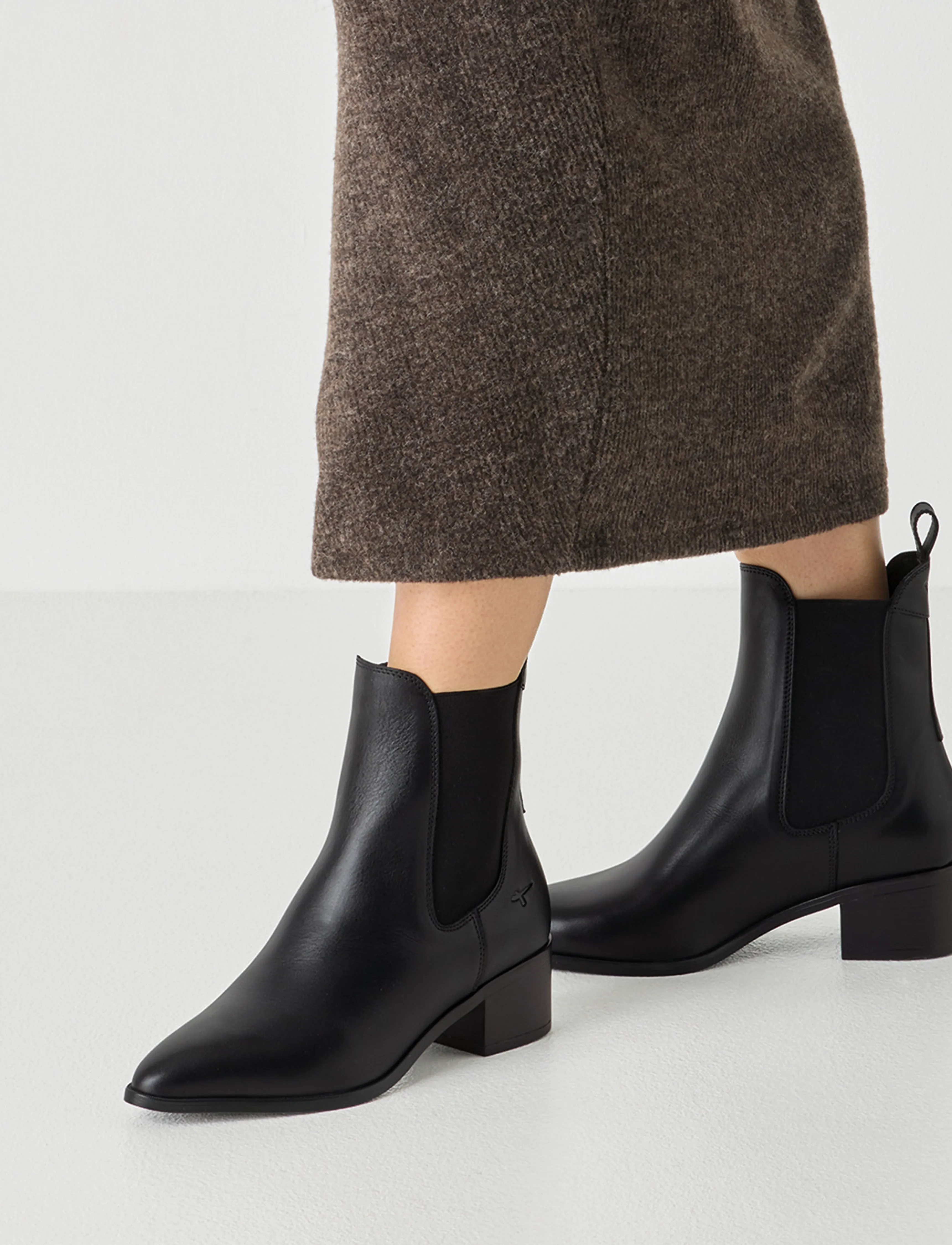 Tamaris - Women Boots - kontsaga poolsaapad - black - 5