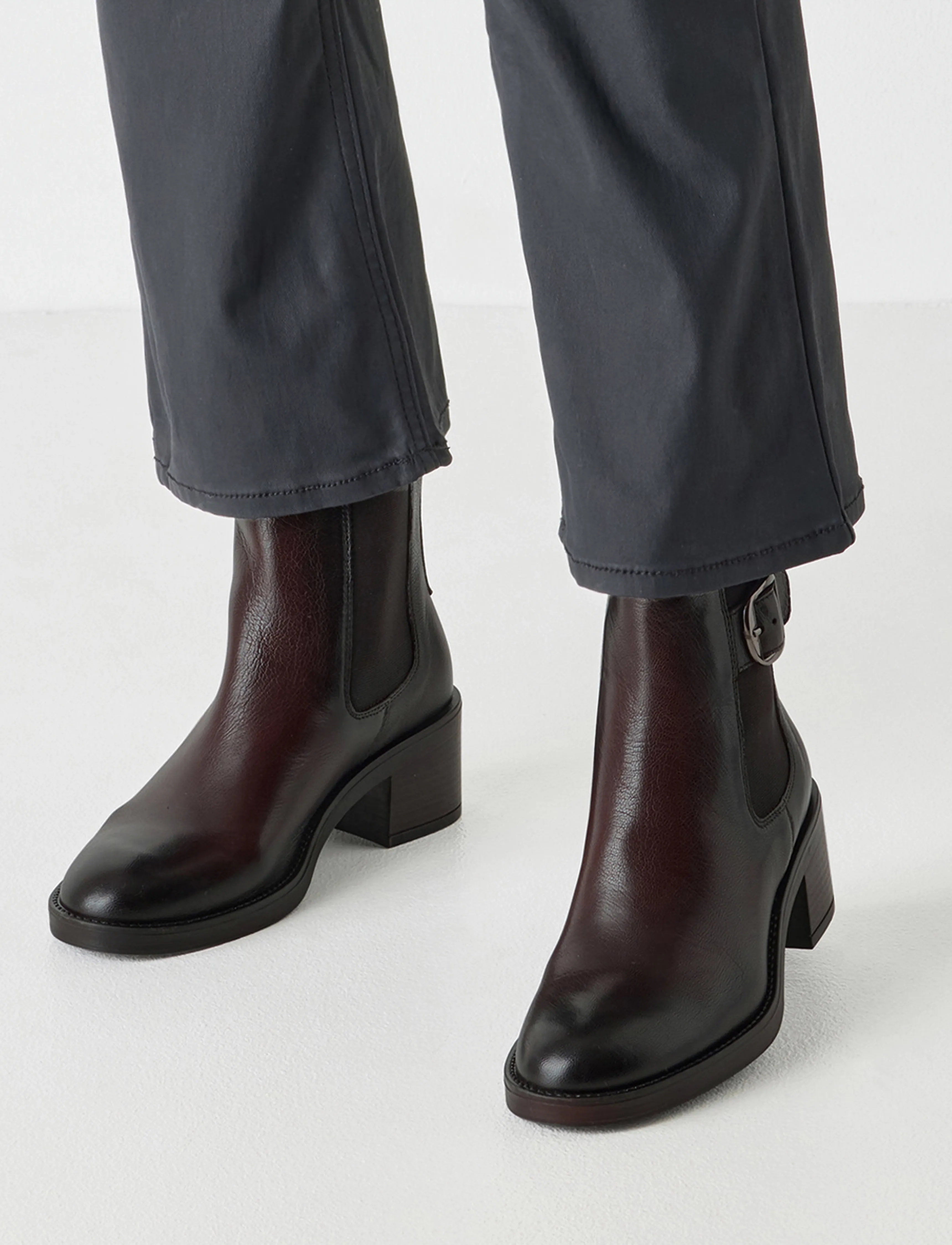 Tamaris - Women Boots - heeled ankle boots - mocca structure - 5