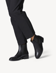 Tamaris - Women Boots - chelsea stila zābaki - black - 5