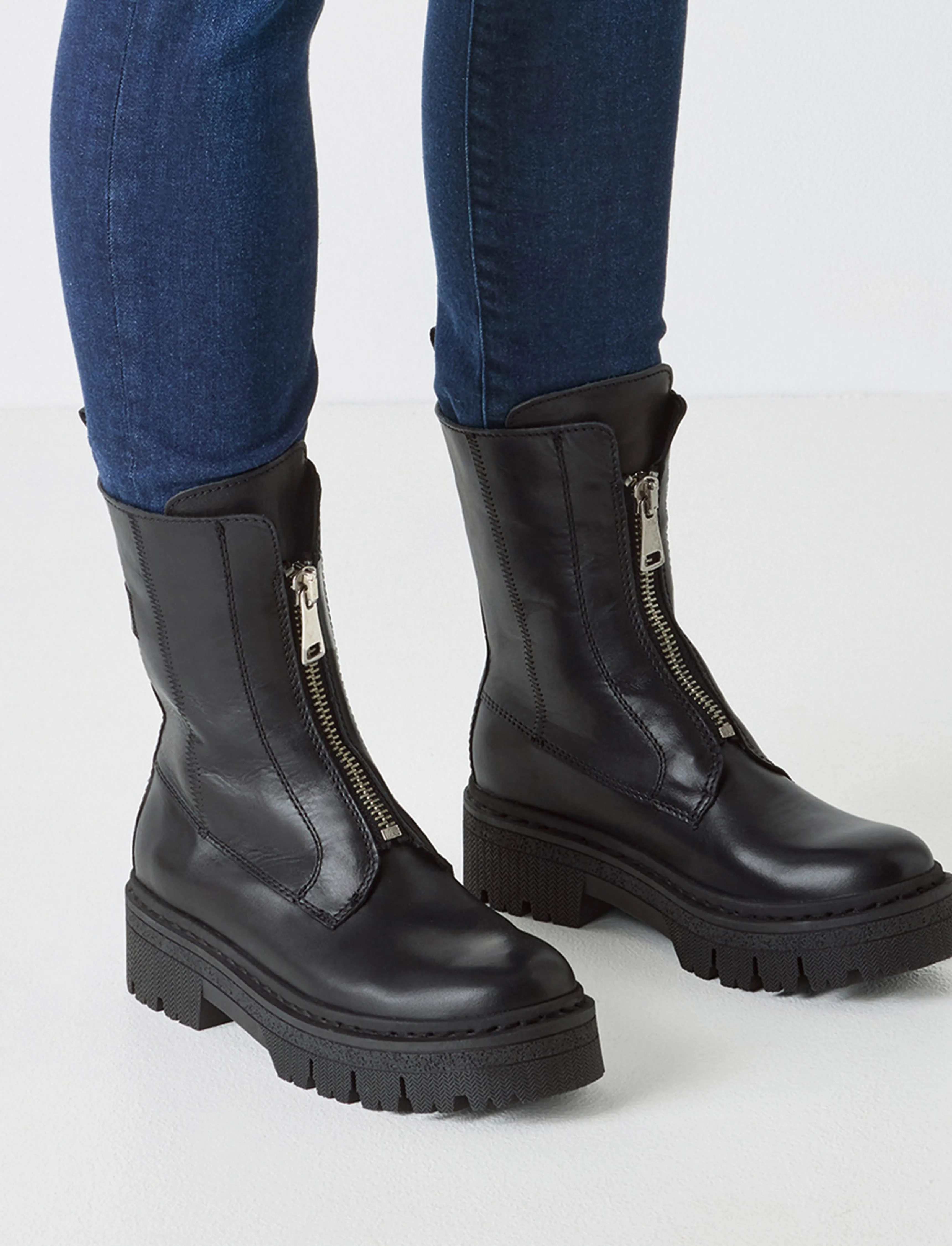 Tamaris - Women Boots - stiefeletten - black leather - 5