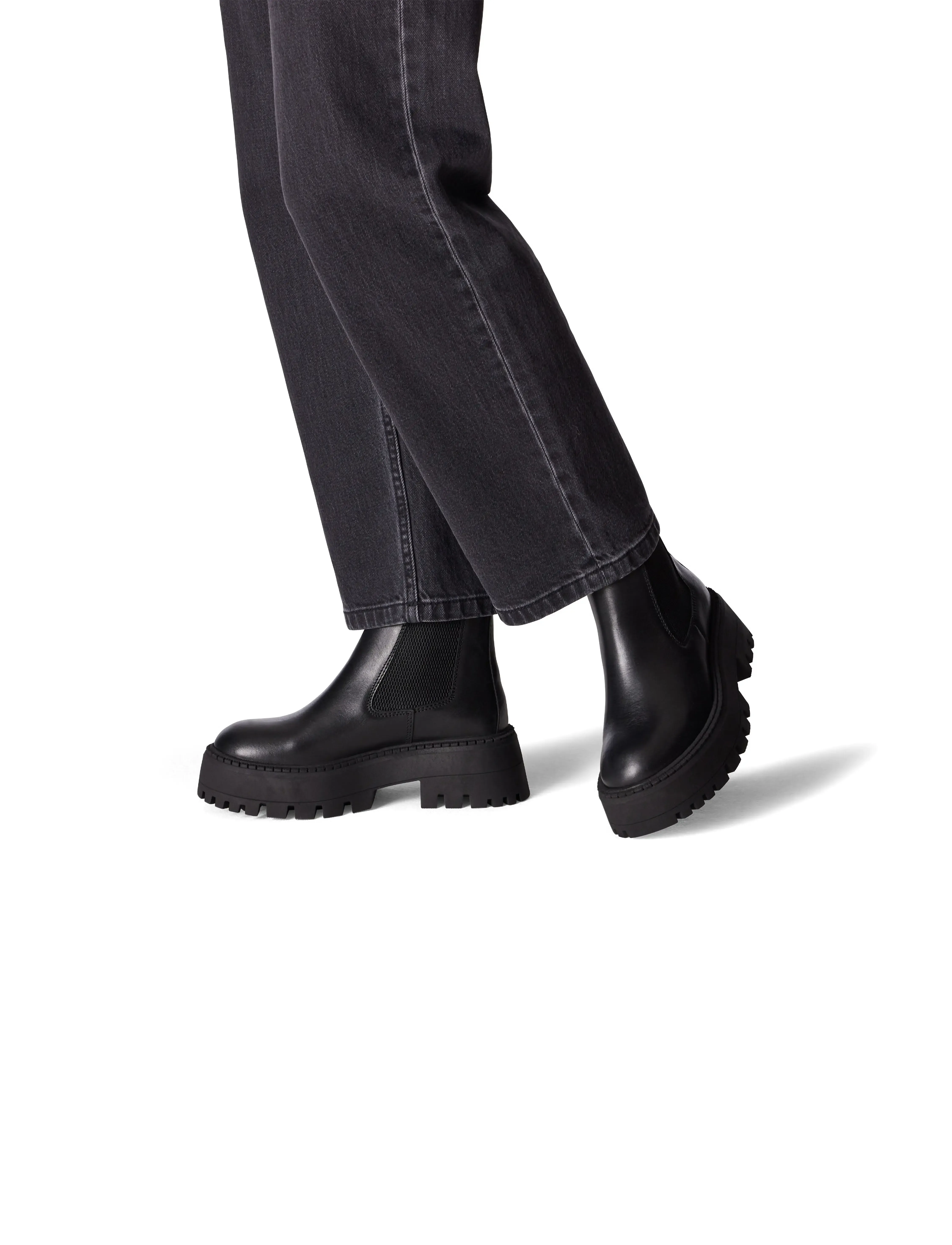 Tamaris - Women Boots - chelsea boots - black - 5