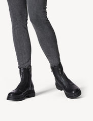 Tamaris - Women Boots - platte enkellaarsjes - black - 5
