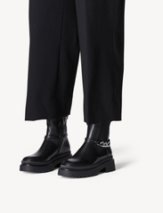 Tamaris - Women Boots - lygiapadžiai aulinukai iki kulkšnių - black - 5