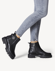 Tamaris - Women Boots - puszābaki bez papēža - black - 5