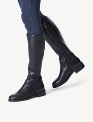 Tamaris - Women Boots - langskaftede støvler - black matt - 1