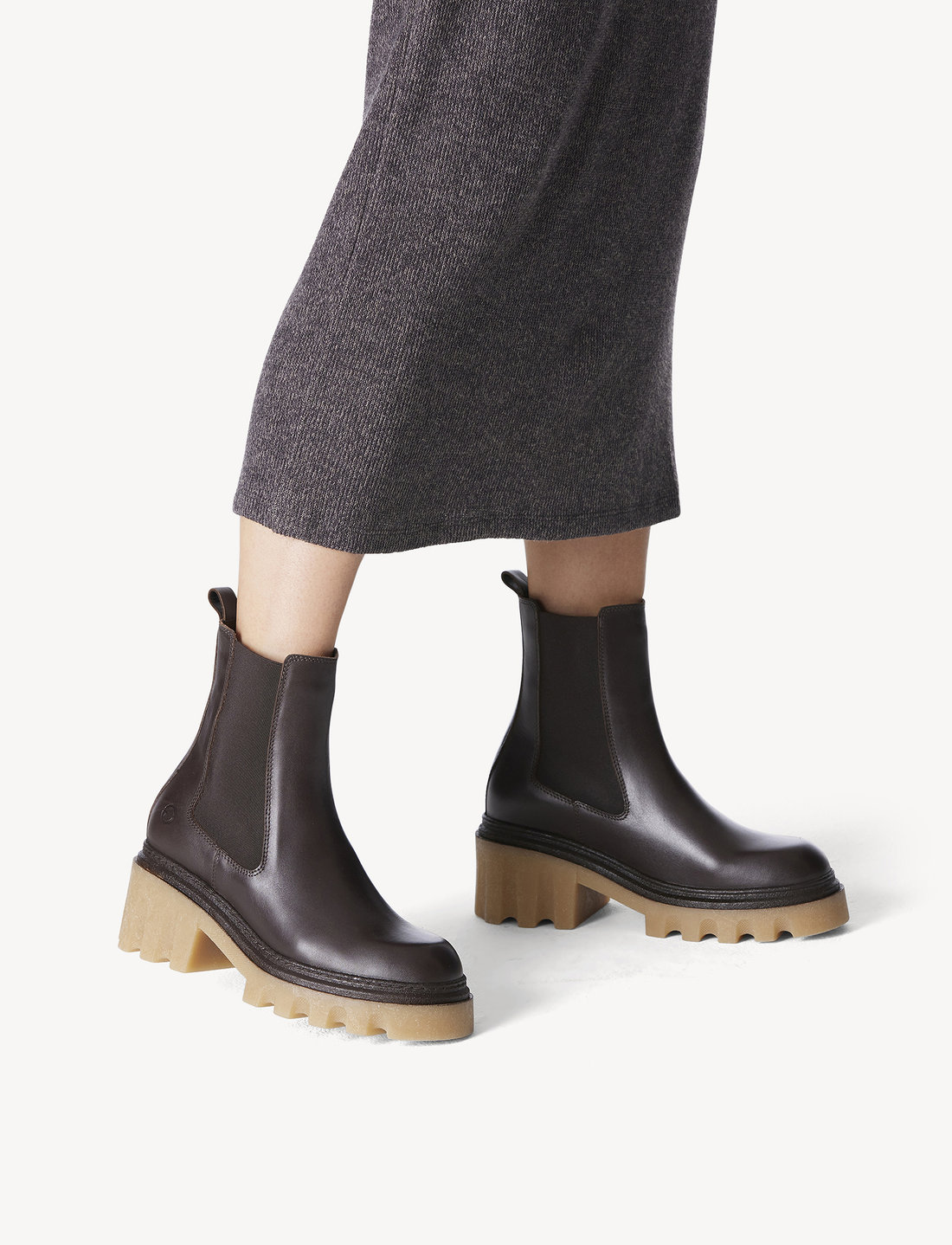 Boozt top chelsea boots