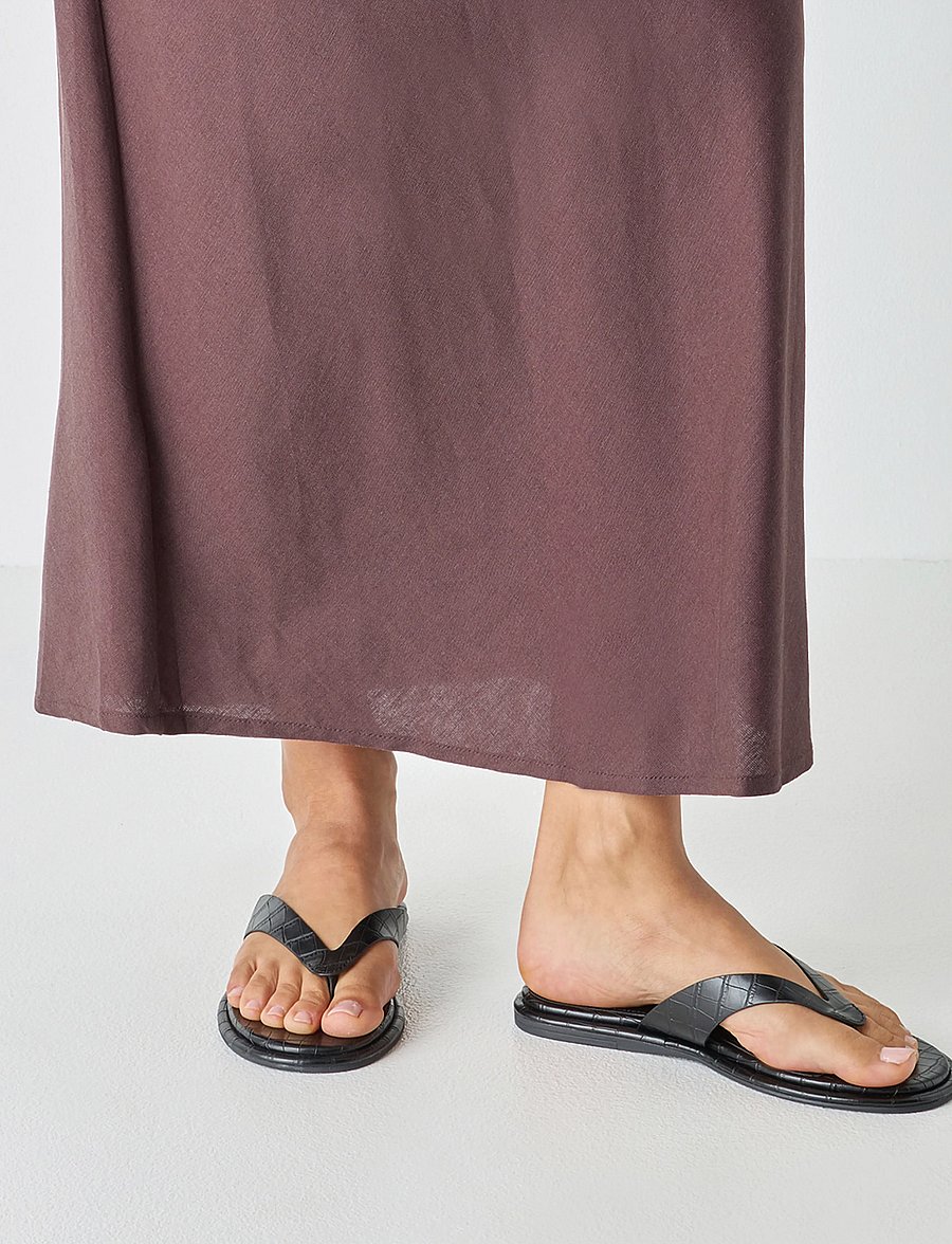 Tamaris - Women Slides - flat sandals - black croco - 5
