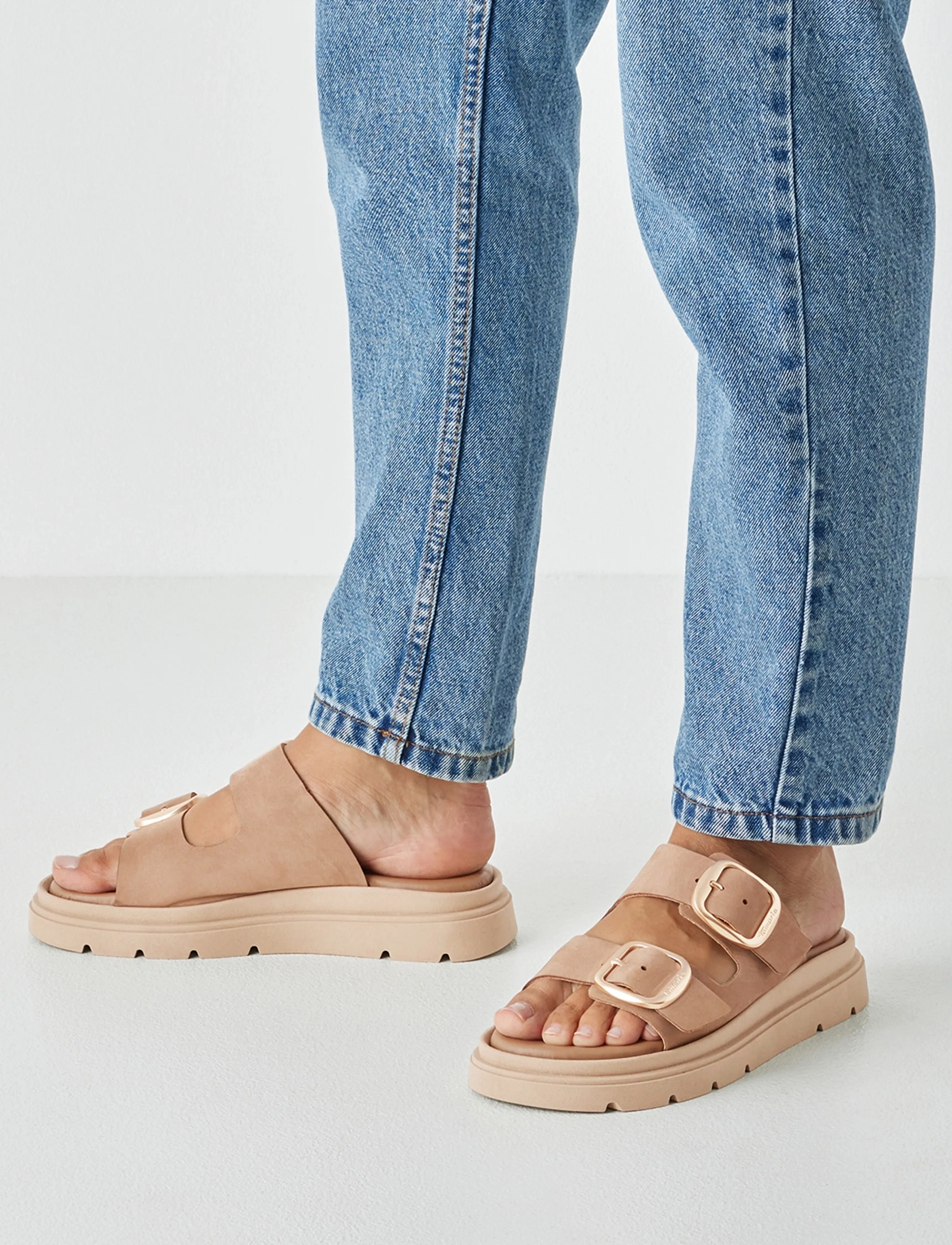 Tamaris - Women Slides - flade sandaler - taupe nubuc - 5