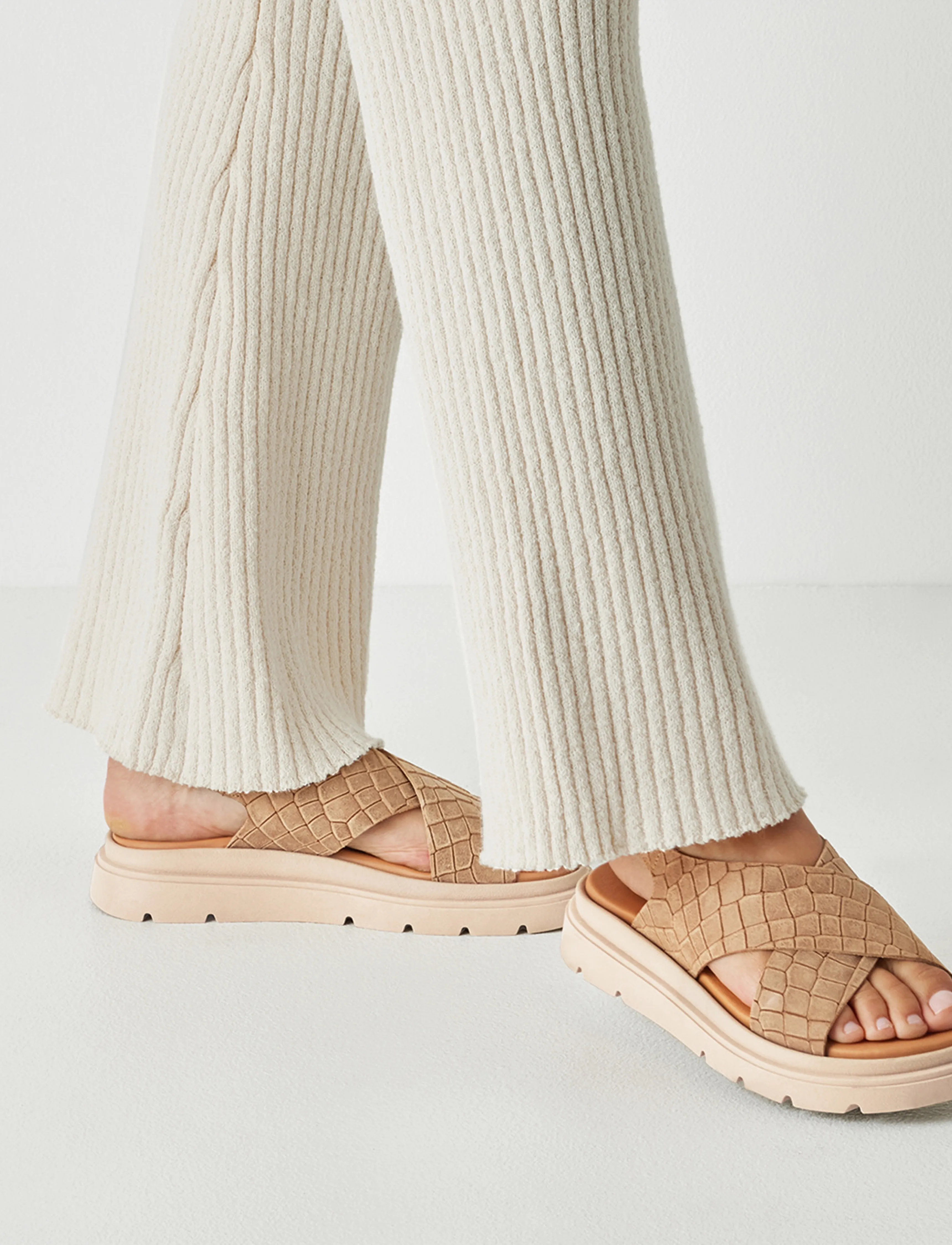 Tamaris - Women Sandals - flache sandalen - brown strcture - 5