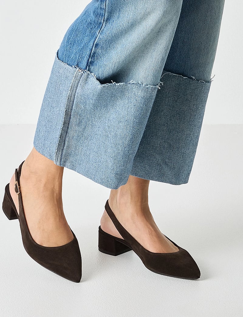Tamaris - Women Sling - konfirmationstøj - mocca - 5