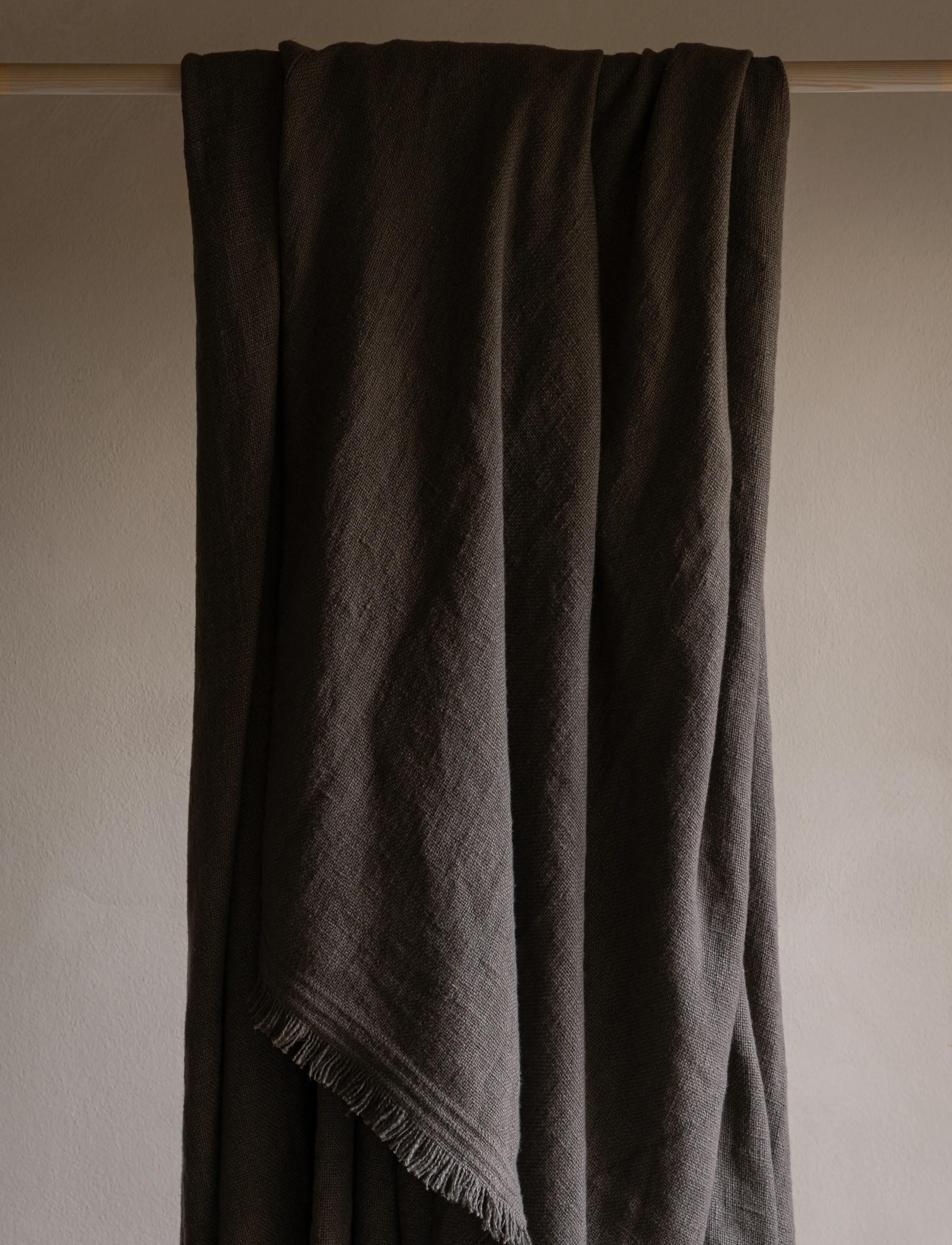 TAMEKO - Drift Bed Throw - dusk - 2