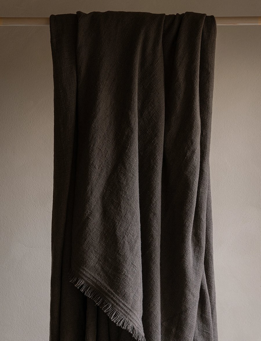 TAMEKO - Drift Bed Throw - dusk - 2