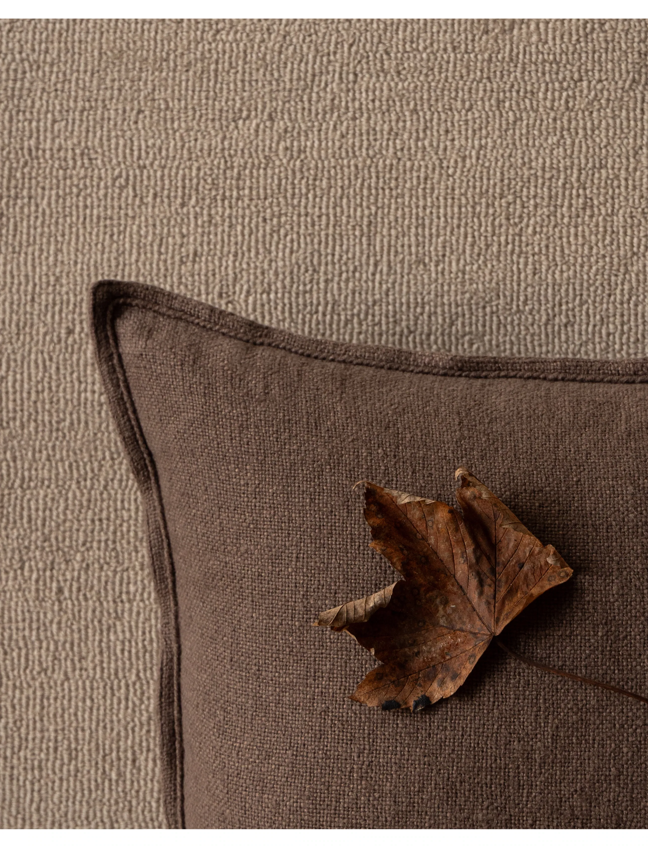TAMEKO - Drift Cushion - fawn - 2