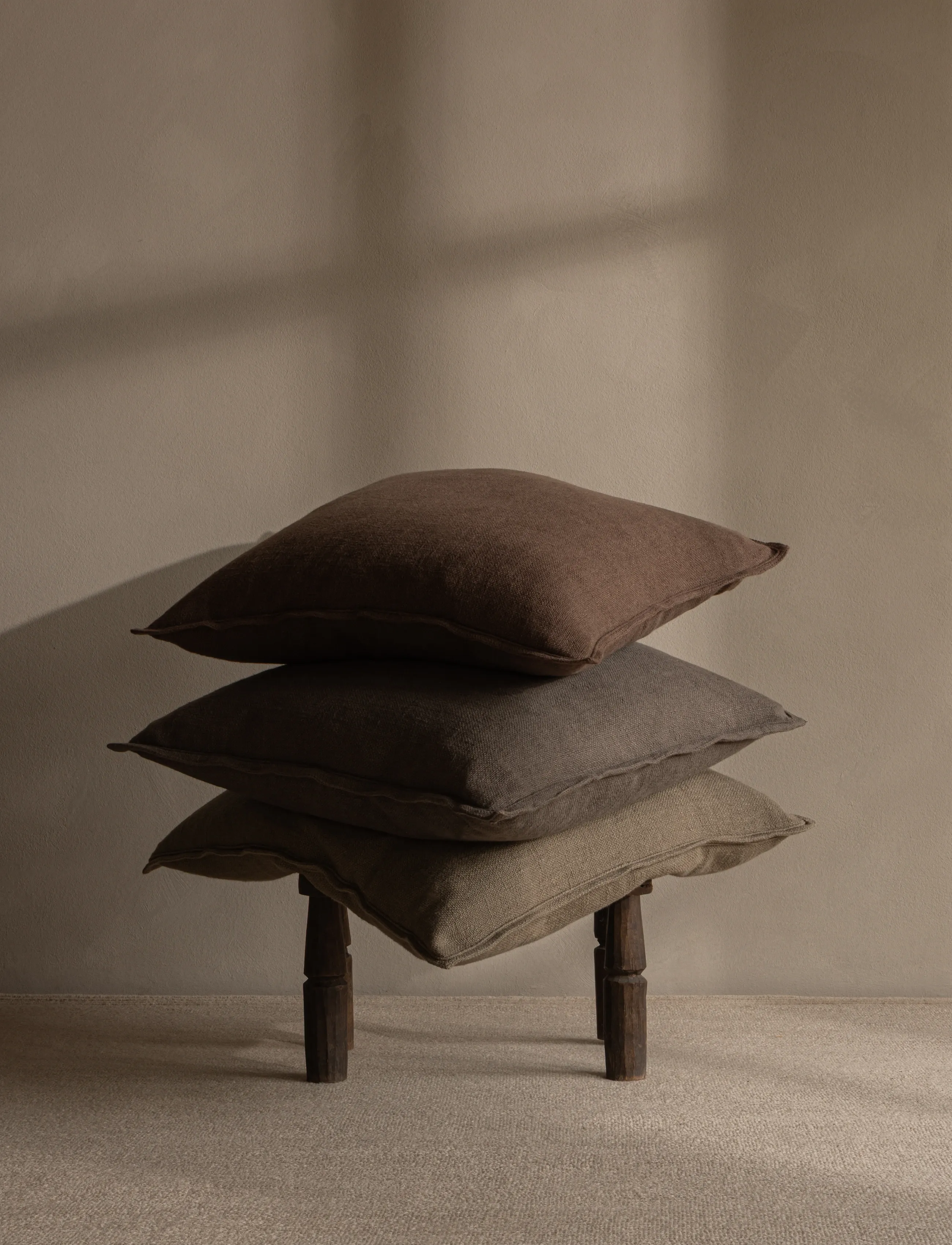 TAMEKO - Drift Cushion - fawn - 3