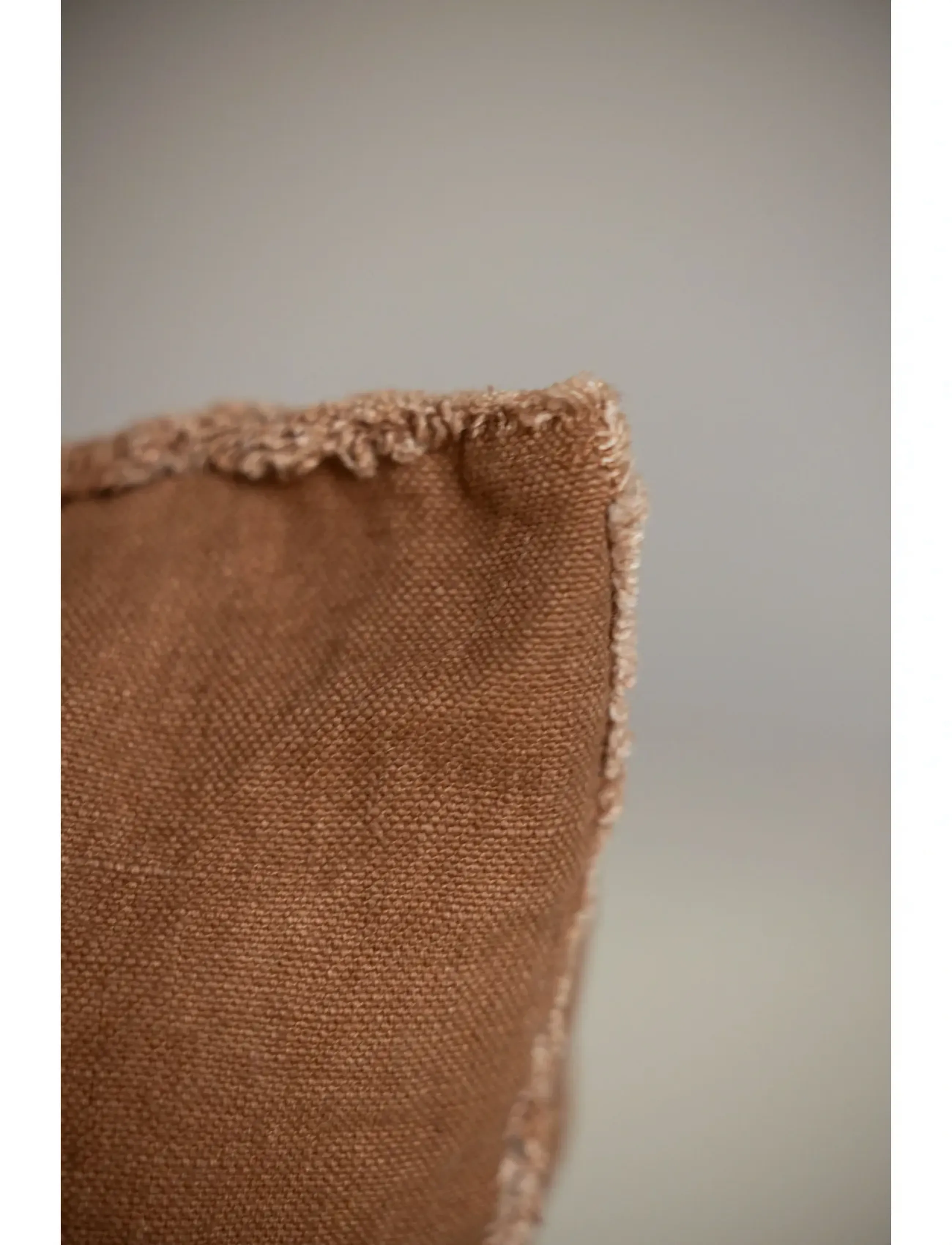 TAMEKO - Lee Cushion - rust - 3