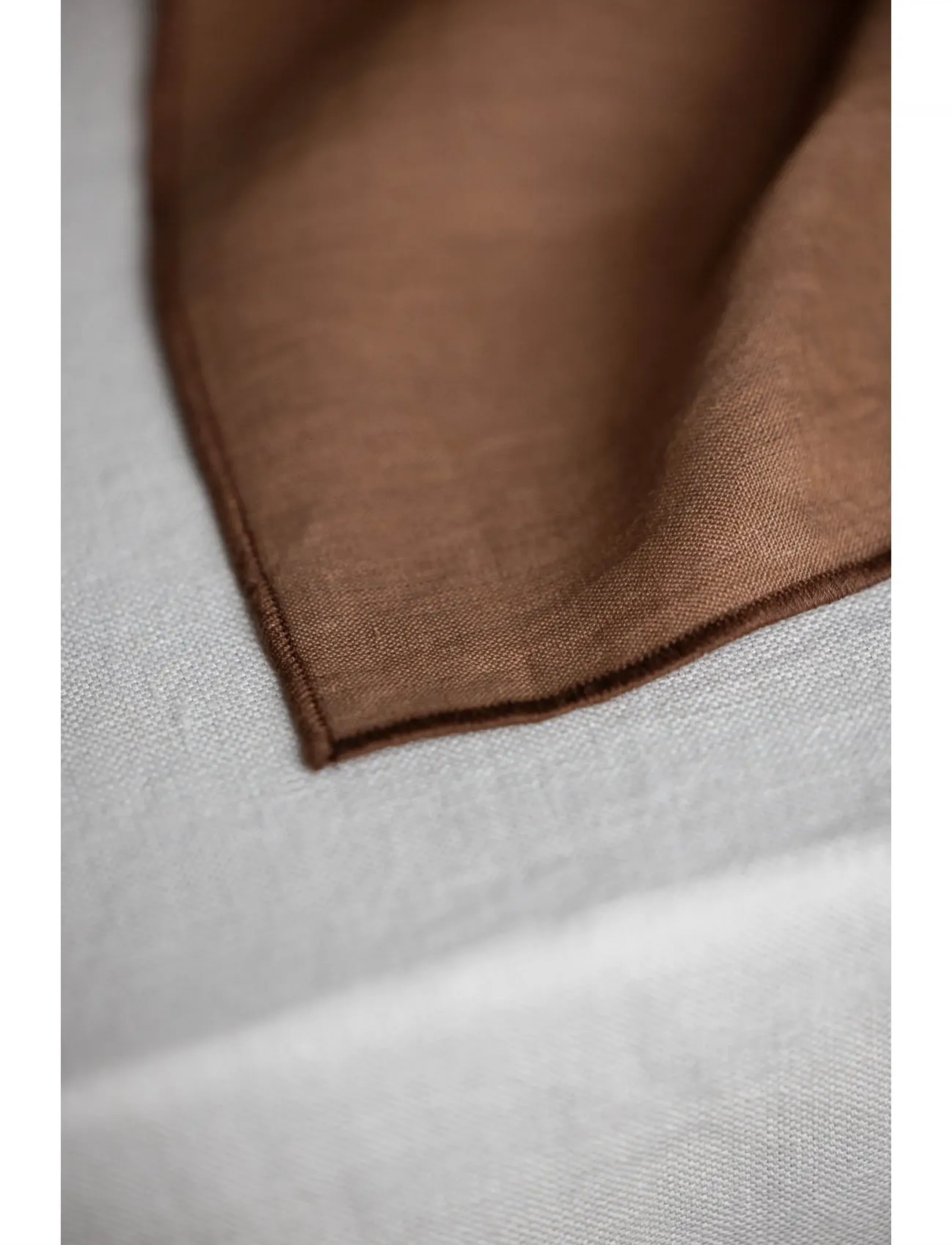 TAMEKO - Merrow Linen Napkin (Set of 4) - rust - 2