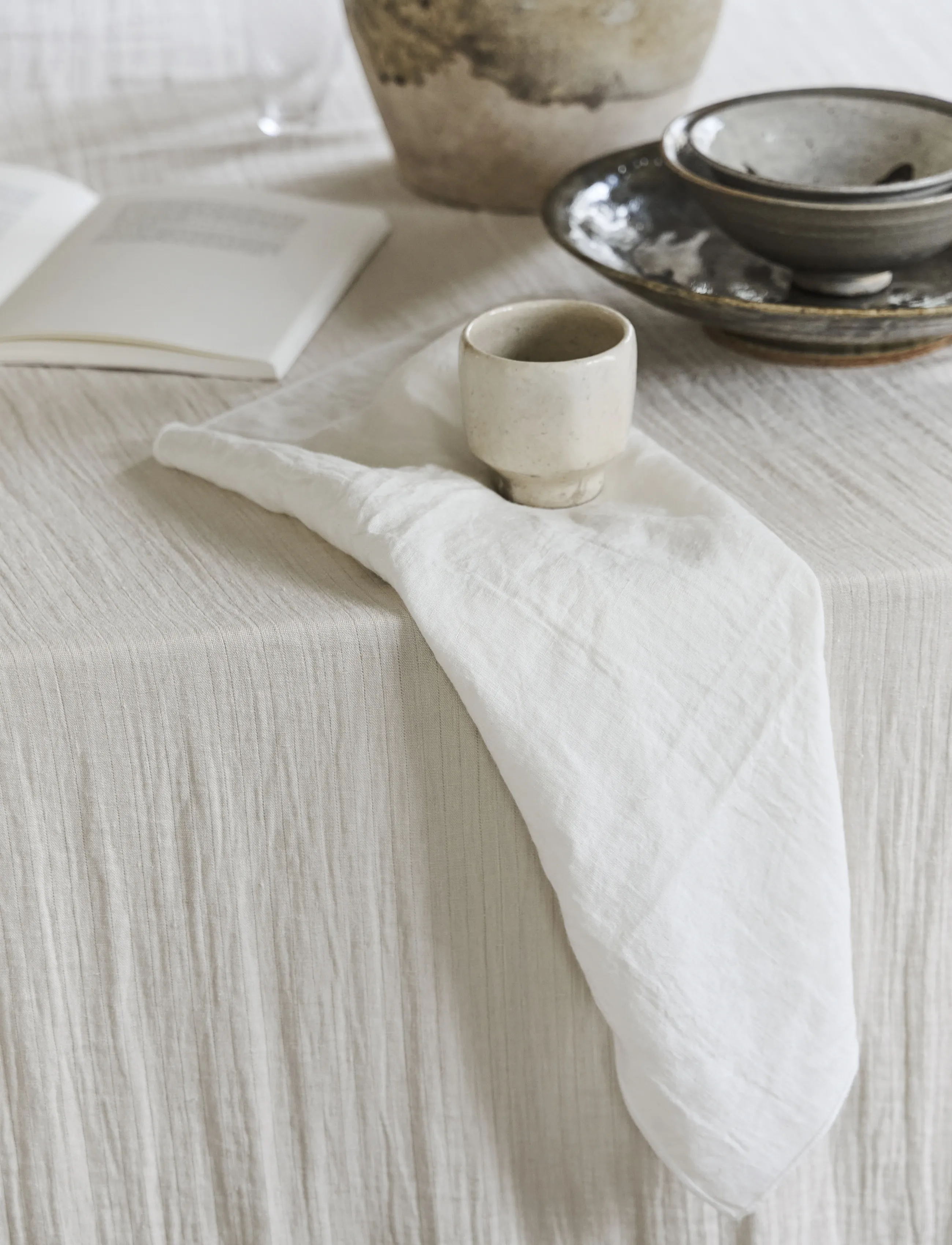 TAMEKO - Merrow Linen Napkin (Set of 4) - white - 0