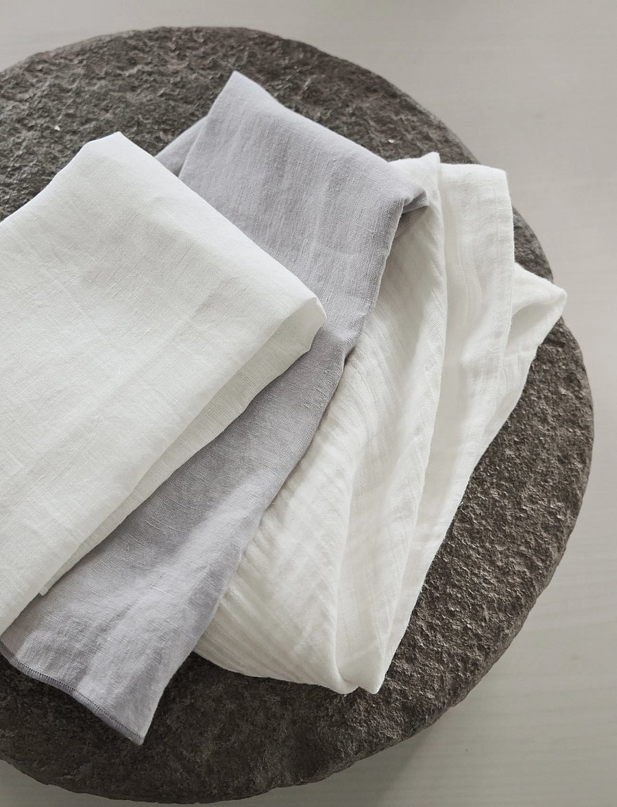 TAMEKO - Merrow Linen Napkin (Set of 4) - white - 4