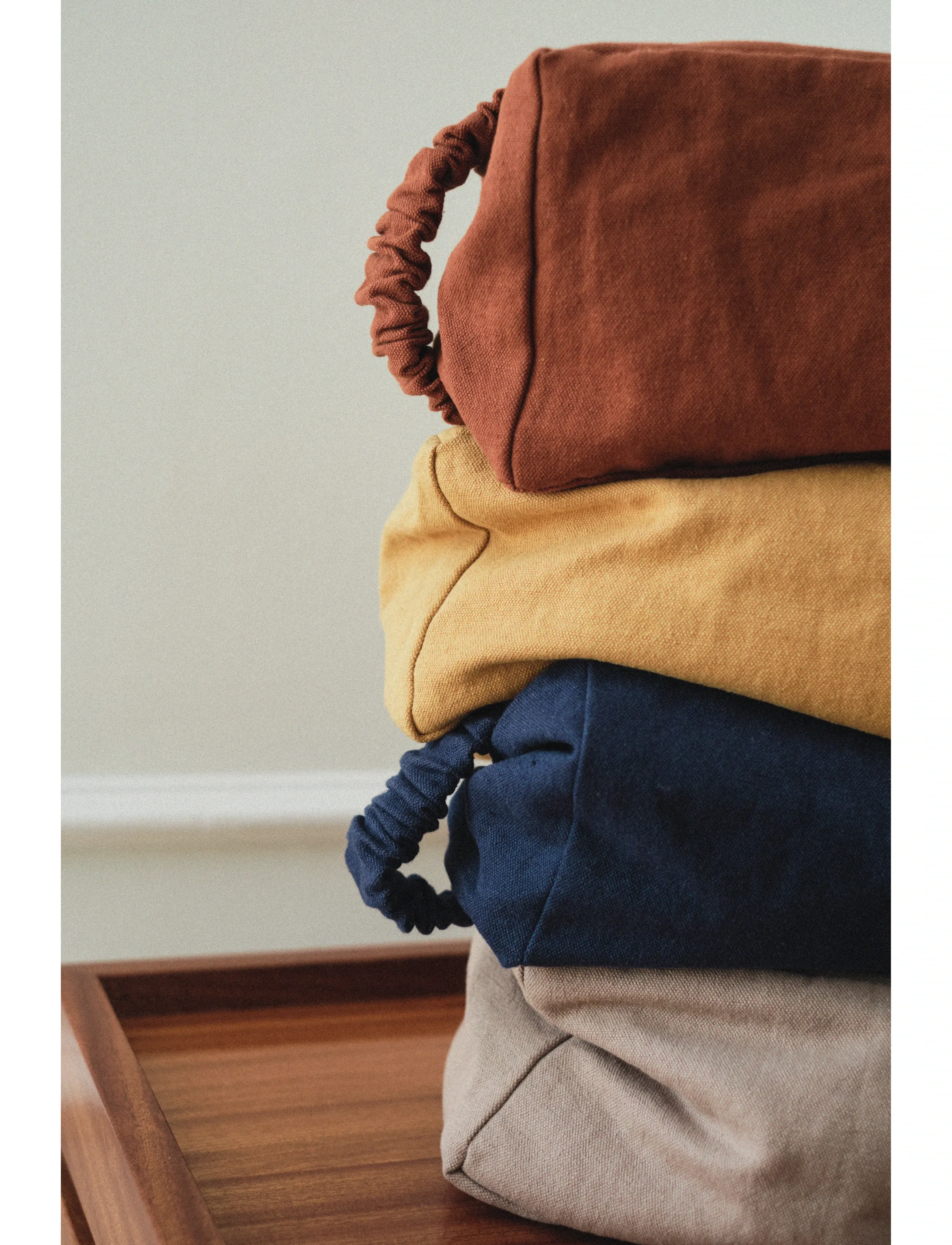 TAMEKO - Mira Pouch - amber - 3