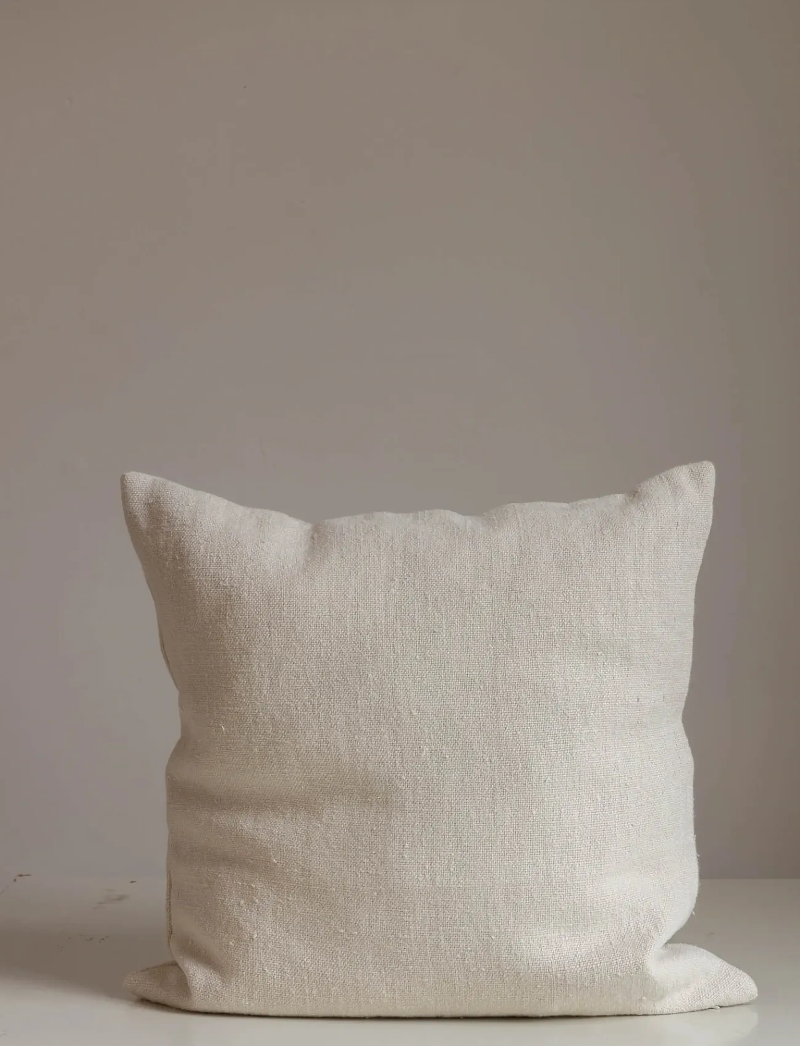 TAMEKO - Rue Linen Cushion - natural - 0