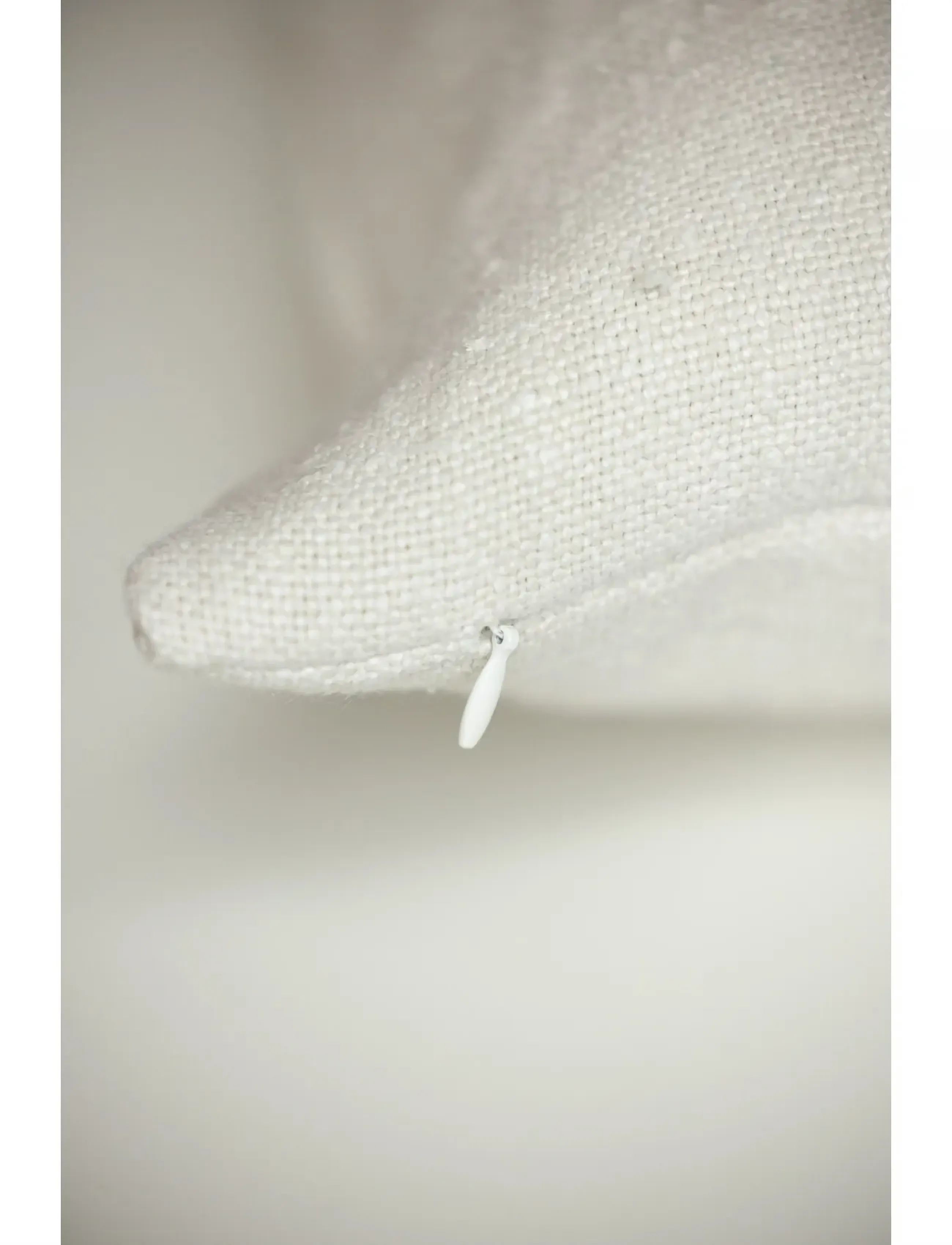 TAMEKO - Rue Linen Cushion - natural - 3
