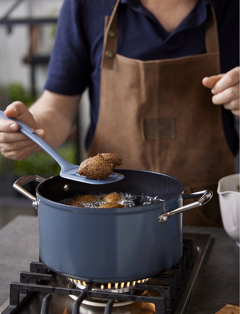 Tareq Taylor - Spatula Annie - fischschneider & spatel - indigo - 0