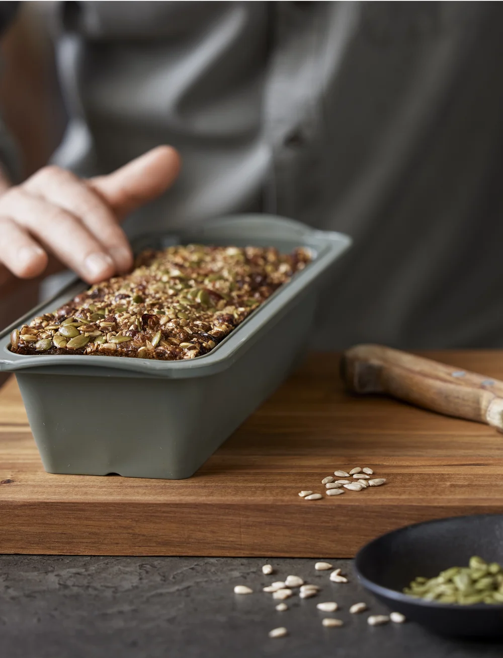 Tareq Taylor - Loaf pan Pecan - leivavormid - forest green - 2