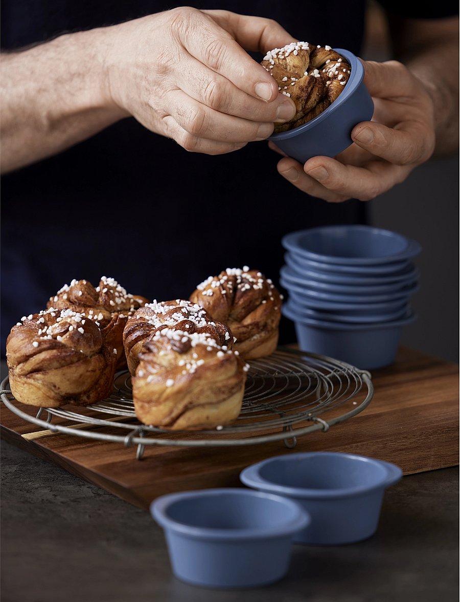 Tareq Taylor - Cupcake/Cinnamon-roll mould Pecan - indigo - 4