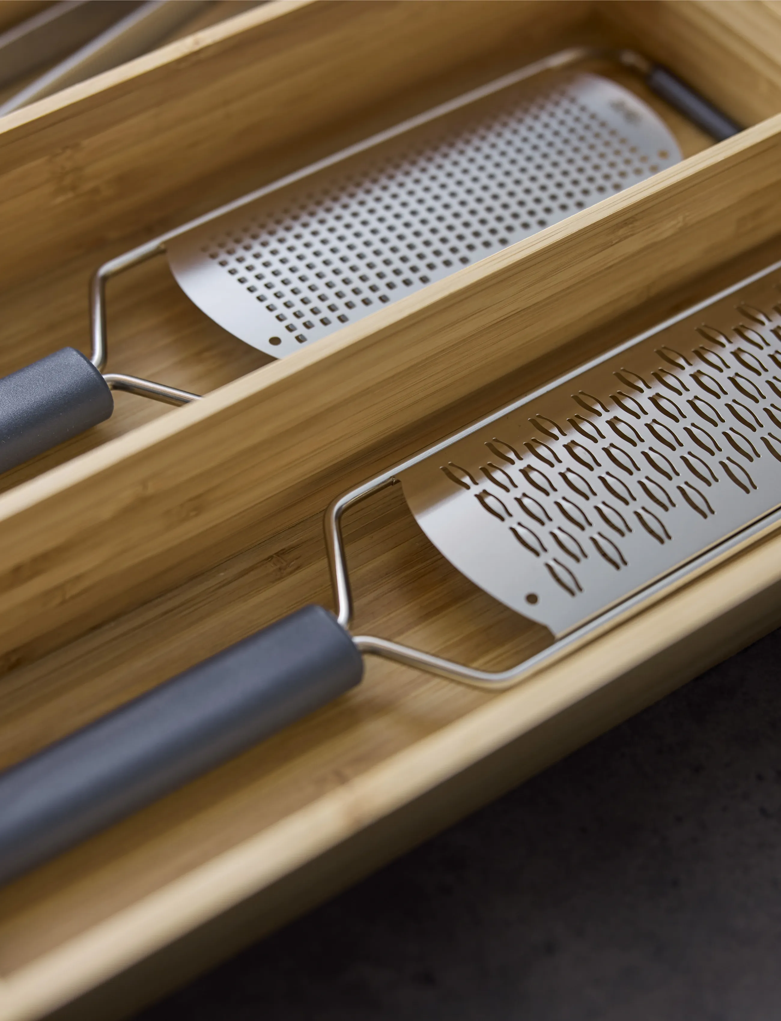 Tareq Taylor - Grater Diversity - graters - blue - 5