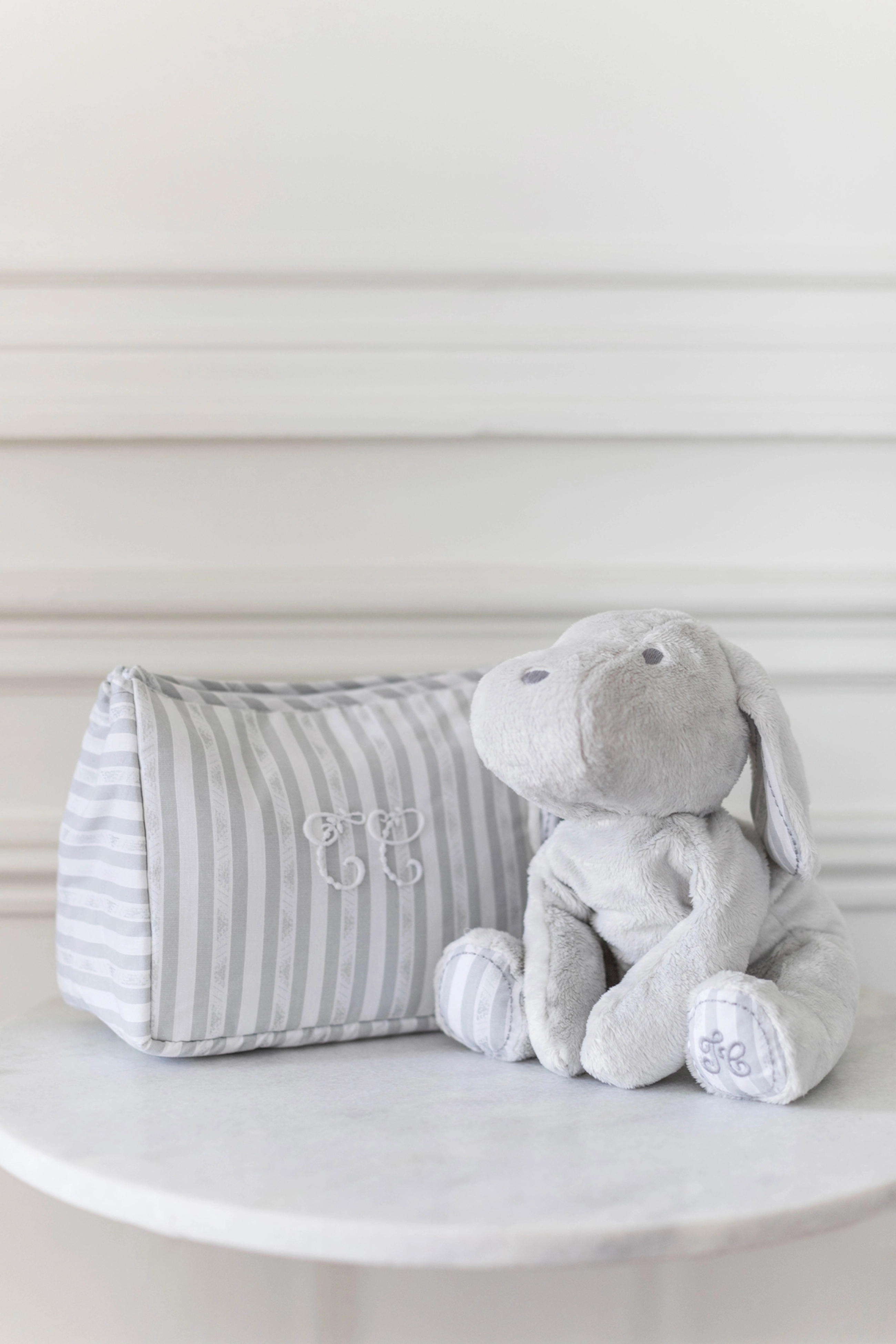 Tartine et Chocolat - Garda Toiletry bag - light grey - 4