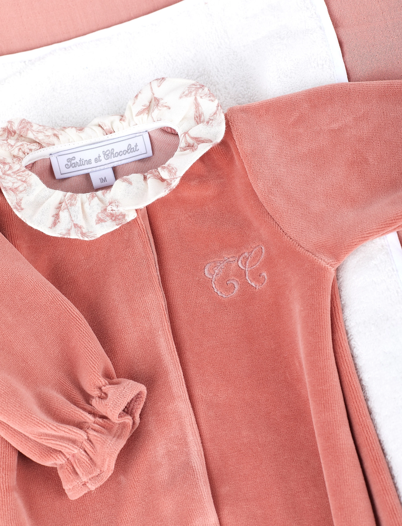 Tartine et Chocolat - Toile de Jouy Sleepsuit - long-sleeved - dark pink - 0