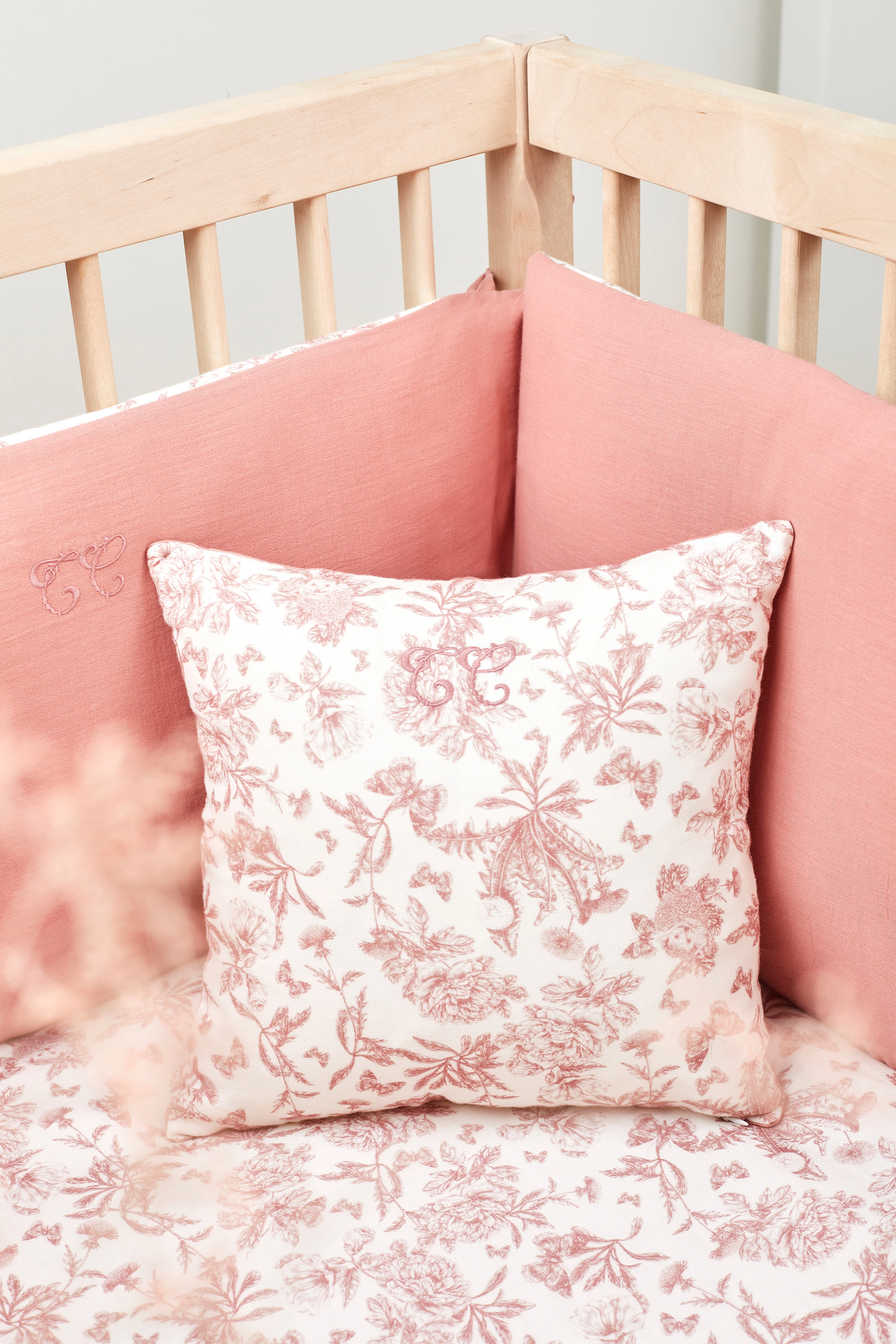 Tartine et Chocolat - Toile de Jouy Pillow - dark pink - 2