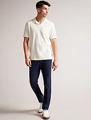 Ted Baker London - ARKES - polo marškinėliai trumpomis rankovėmis - 99 white - 4