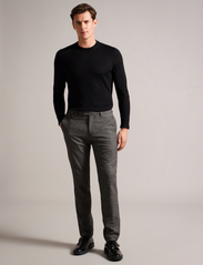 Ted Baker London - CARNBY - knitted round necks - 00 black - 4
